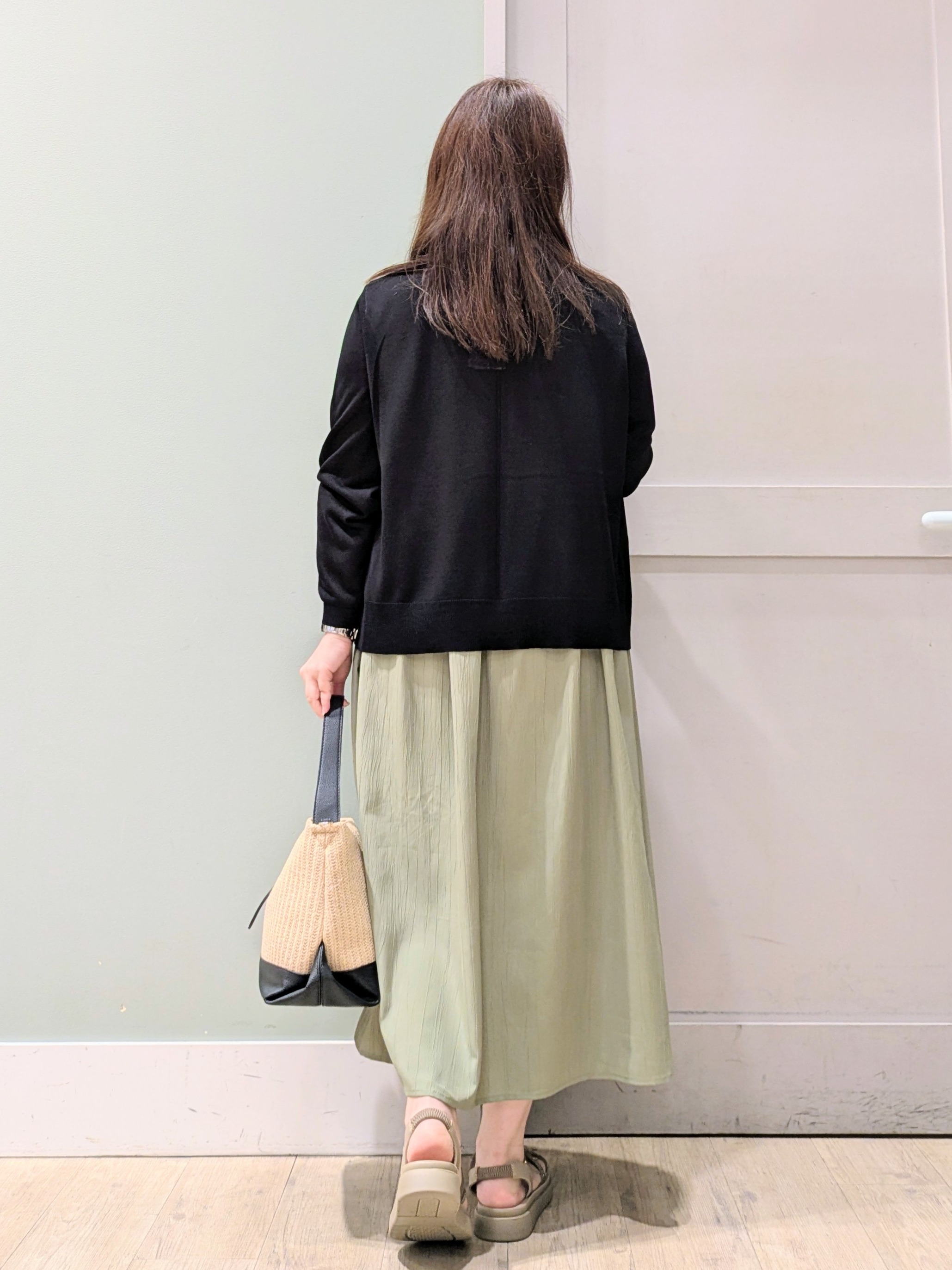 チグ♪さんの「grove｜高評価！【接触冷感／UVカットetc】ベーシックショートカーディガン」を使ったコーディネート