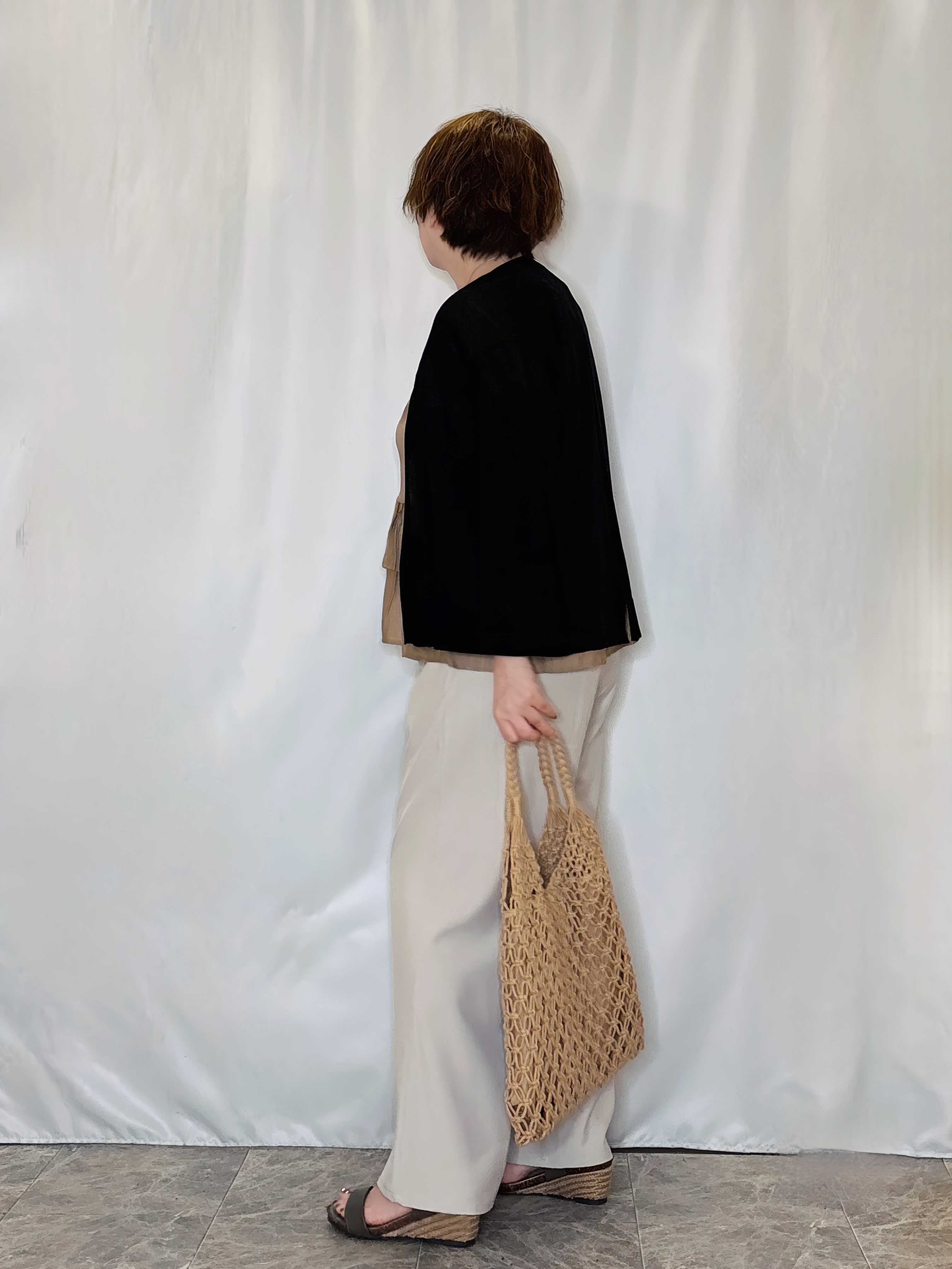 たみさんの「SHOO･LA･RUE｜【ひんやり/洗濯機可/S-LL】オンにもオフにも マルチに使えるボタンレスカーディガン」を使ったコーディネート