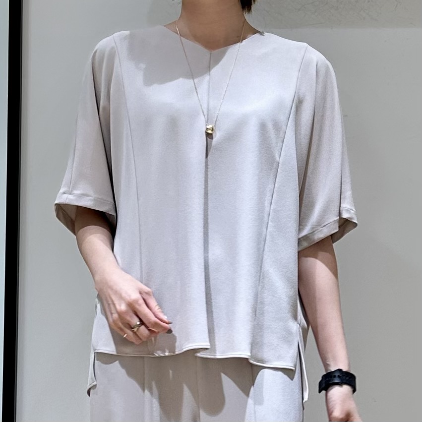 YORIKOさんの「INDIVI｜【着る日傘】イージーテーパードパンツ」を使ったコーディネート
