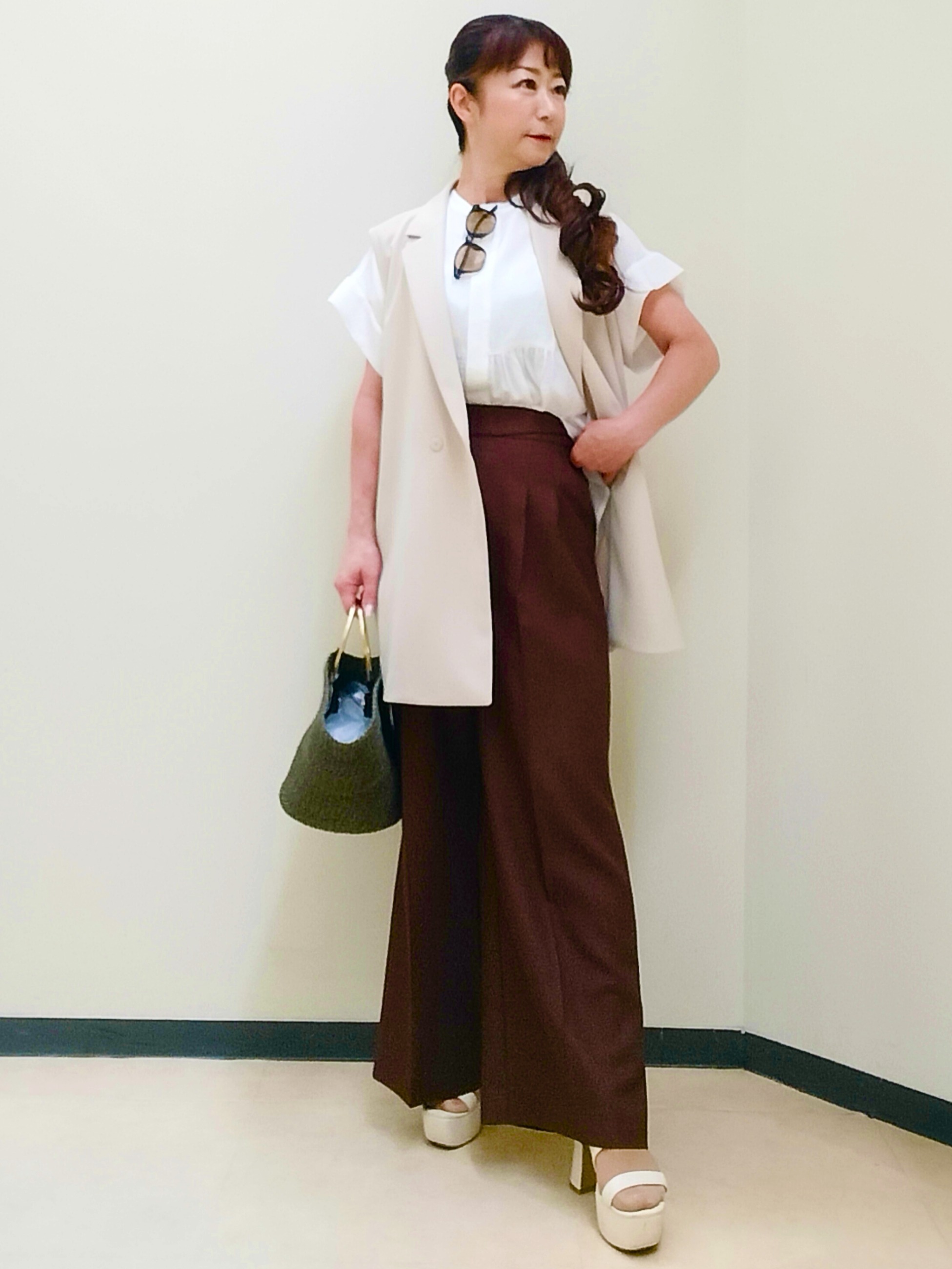 花さんの「Reflect｜ドビーストライプドルマンスリーブブラウス」を使ったコーディネート