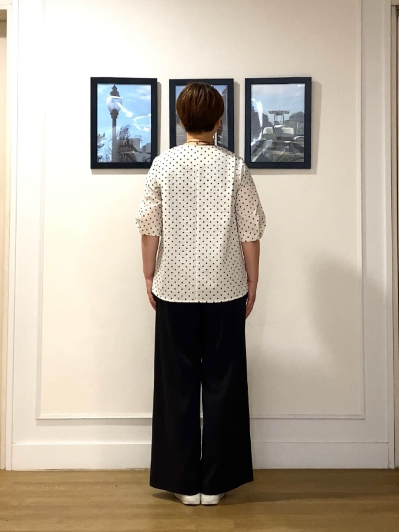 Hiroさんの「Dessin｜【セットアップ可/UVカット】サッカー素材 キーネックブラウス」を使ったコーディネート