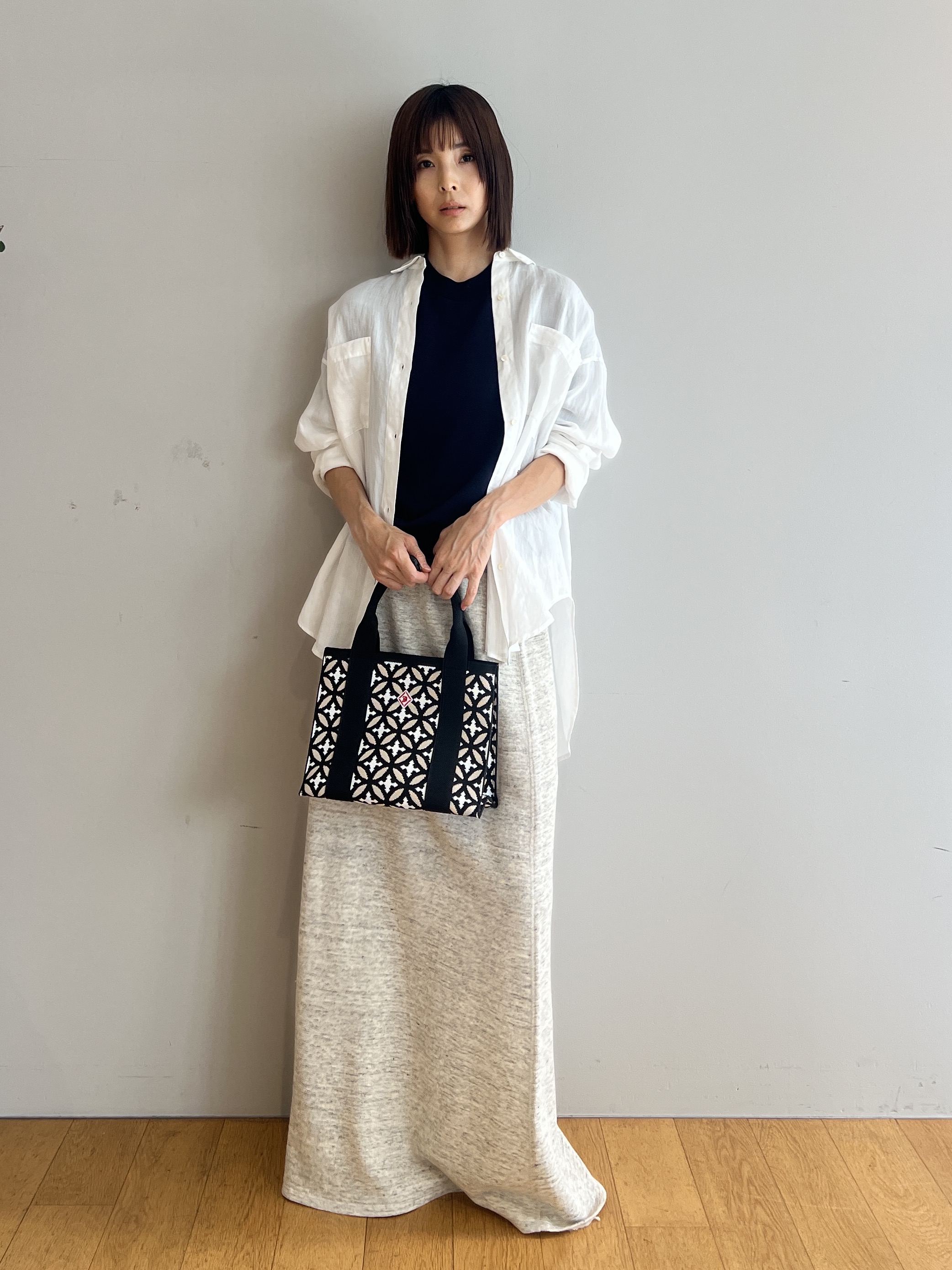 misaさんの「DRESSTERIOR｜【人気定番/ラミー100％】ガーメントダイラミーシャツ」を使ったコーディネート