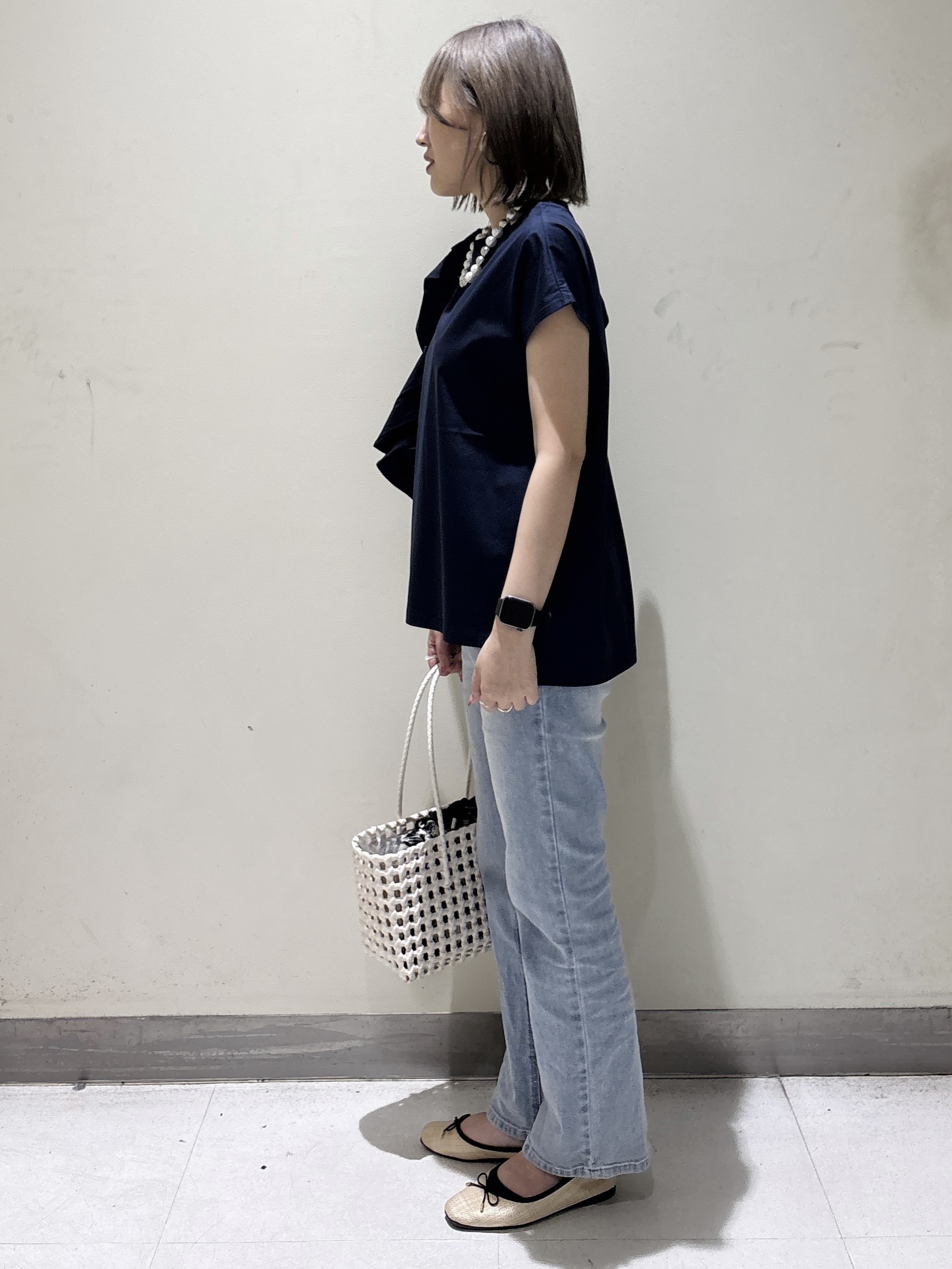 みきちぃさんの「OPAQUE.CLIP｜【UVケア／接触冷感】アシメフリルドッキングカットソー《洗濯機OK》」を使ったコーディネート