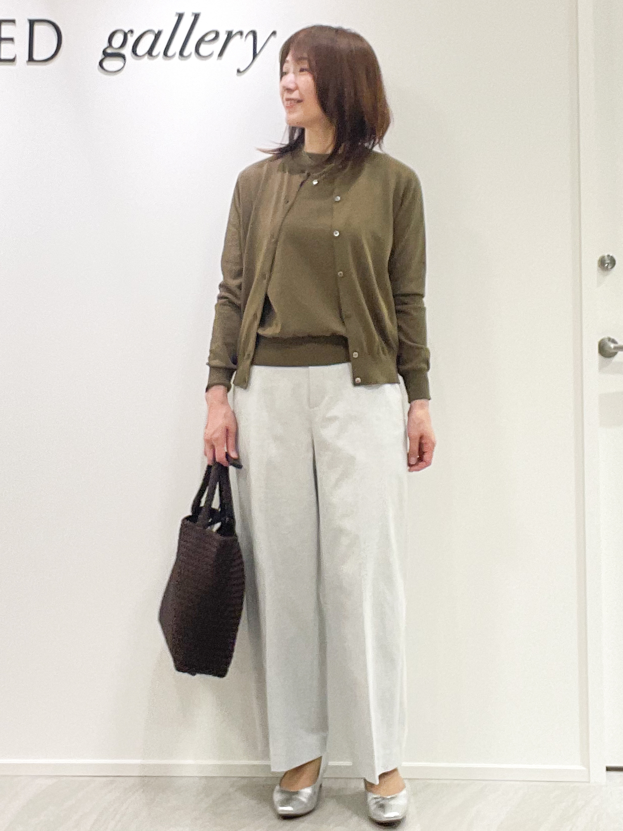めいさんの「UNTITLED｜【9色展開/アンサンブル可】コットンクルーネックカーディガン」を使ったコーディネート