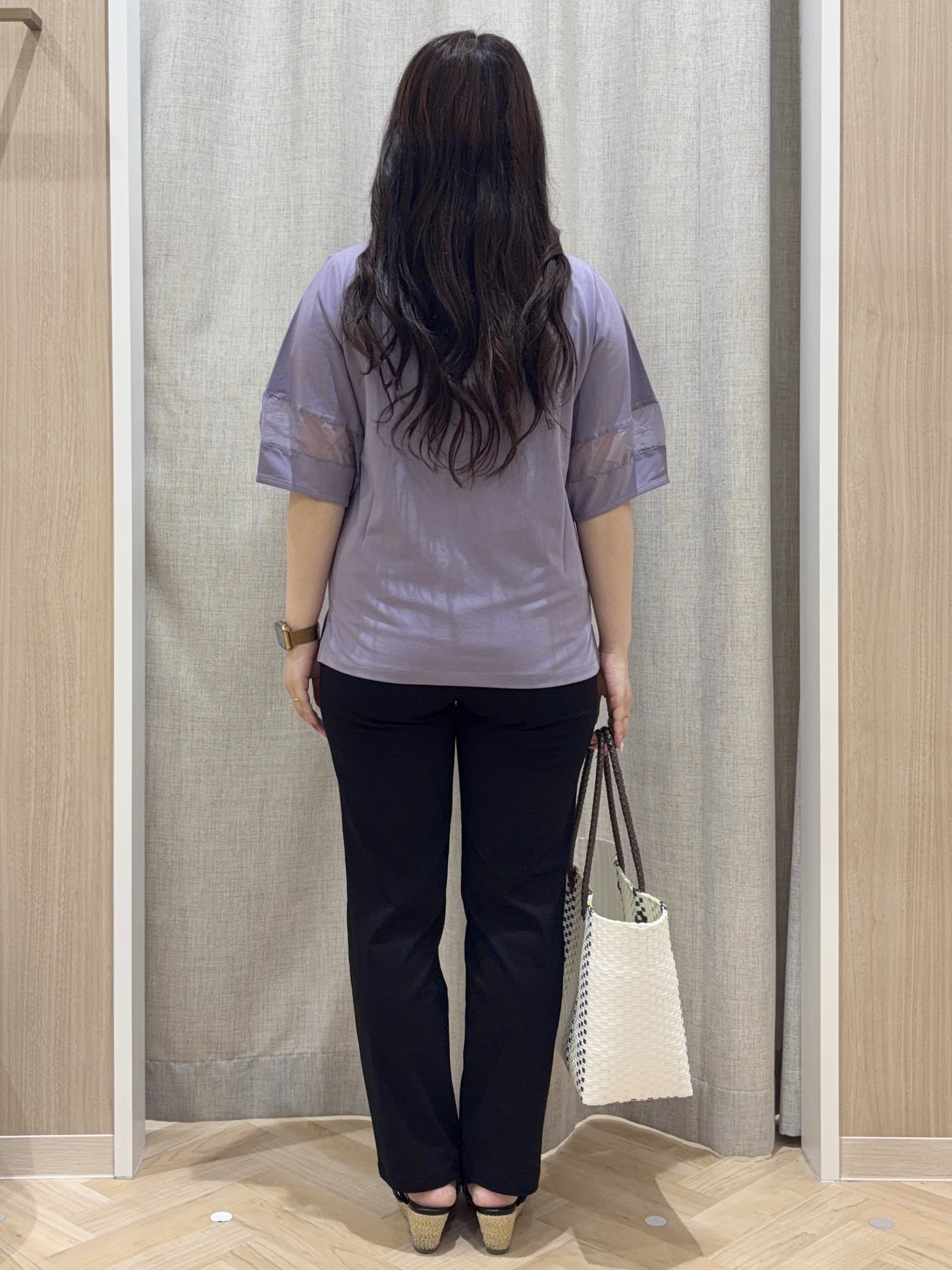 minamiさんの「grove｜【吸水速乾・UVカット・接触冷感】シアードッキングランタンスリーブTシャツ」を使ったコーディネート