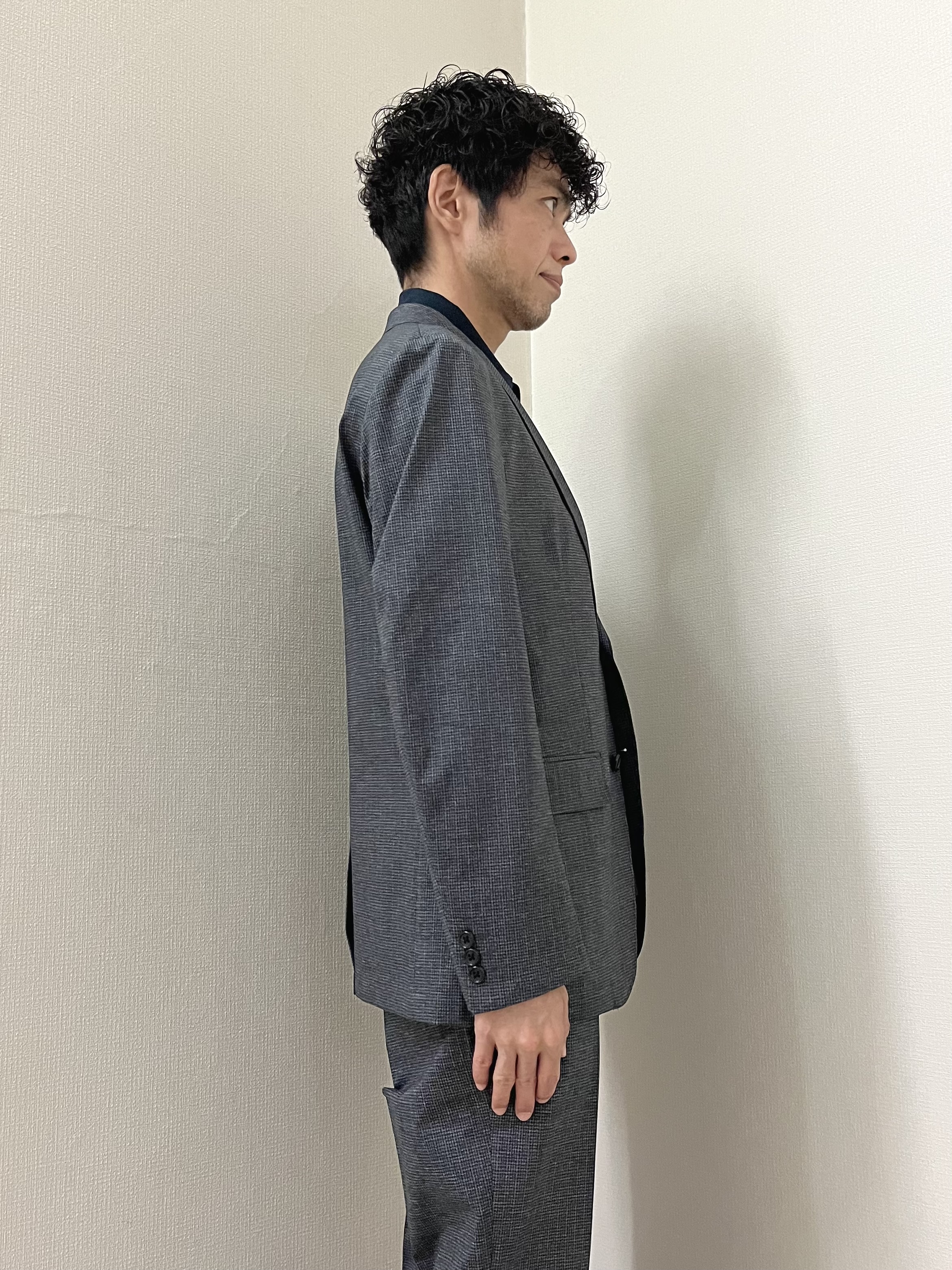 URAさんの「TAKEO KIKUCHI｜【通気性】ジャージ千鳥柄 ジャケット」を使ったコーディネート