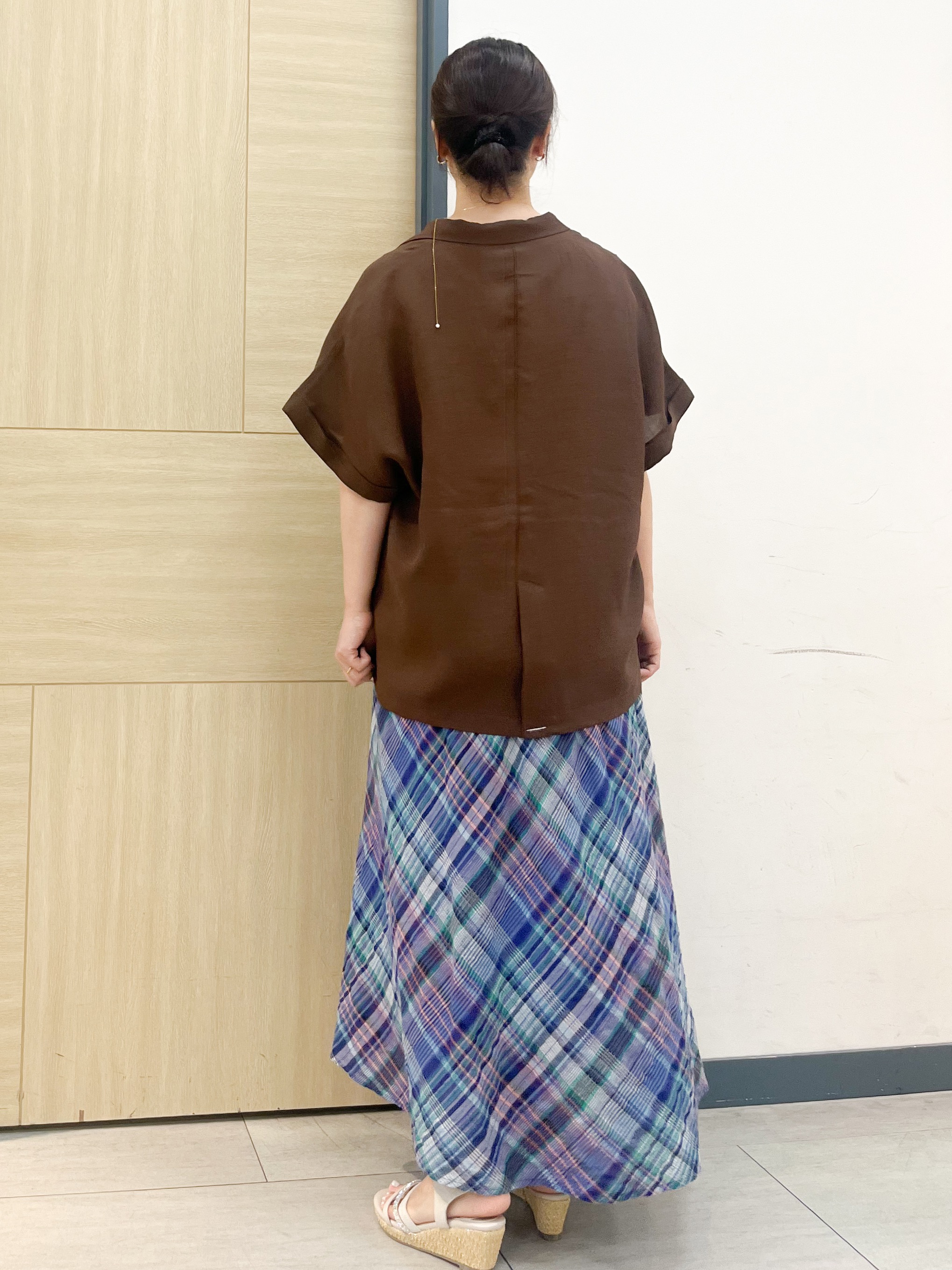 YOさんの「grove｜【洗濯機OK・ひんやり/SETUP可】シワになりにくいハーフスリーブジャケット」を使ったコーディネート