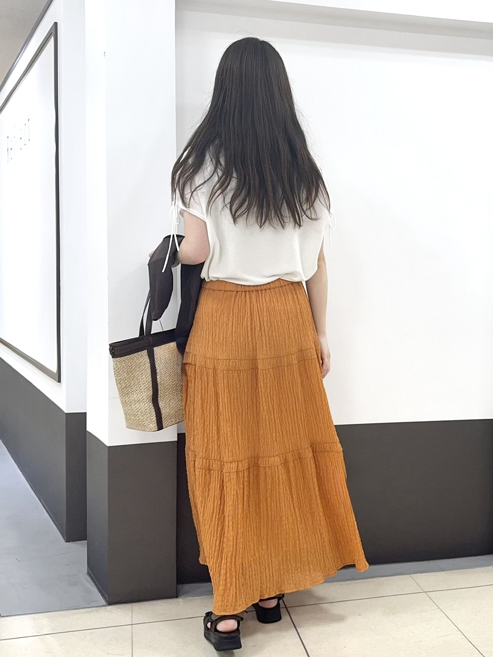 Nrinさんの「Reflect｜Vネックニットカーディガン」を使ったコーディネート