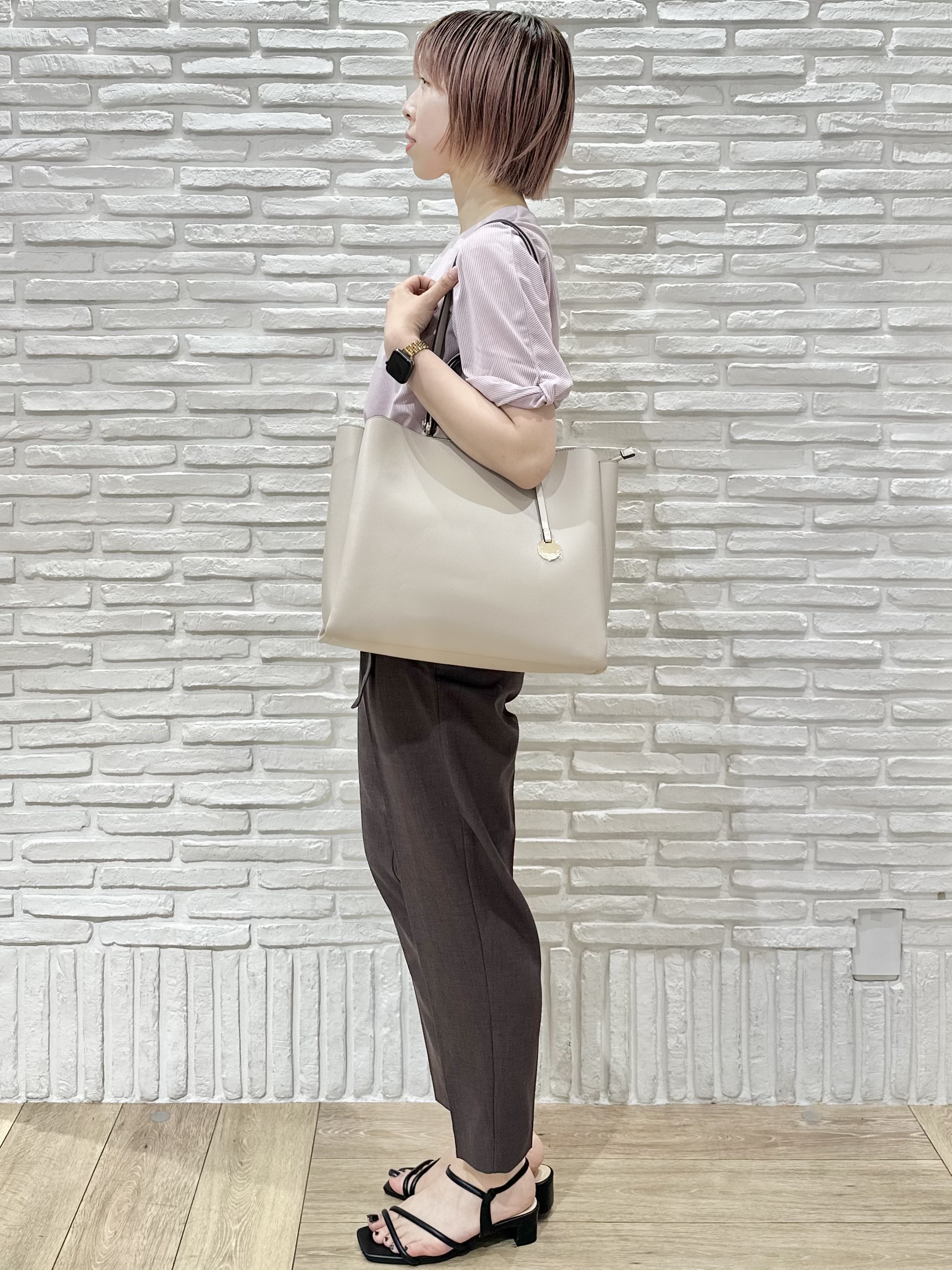 Hana...eさんの「index｜【吸水速乾】ストライプ調デザインスリーブトップス《洗濯機OK》」を使ったコーディネート