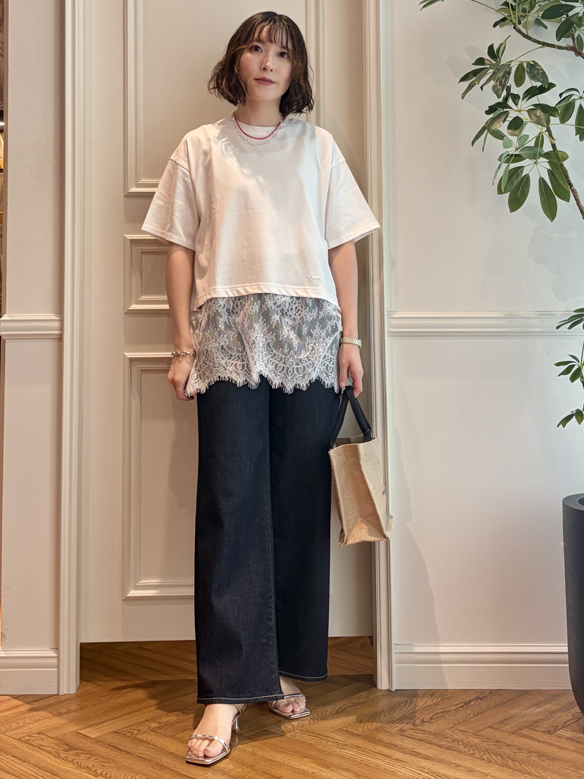 nakaoさんの「DRESSTERIOR｜【otonaMUSE5月号掲載】スキニーベルトサンダル」を使ったコーディネート