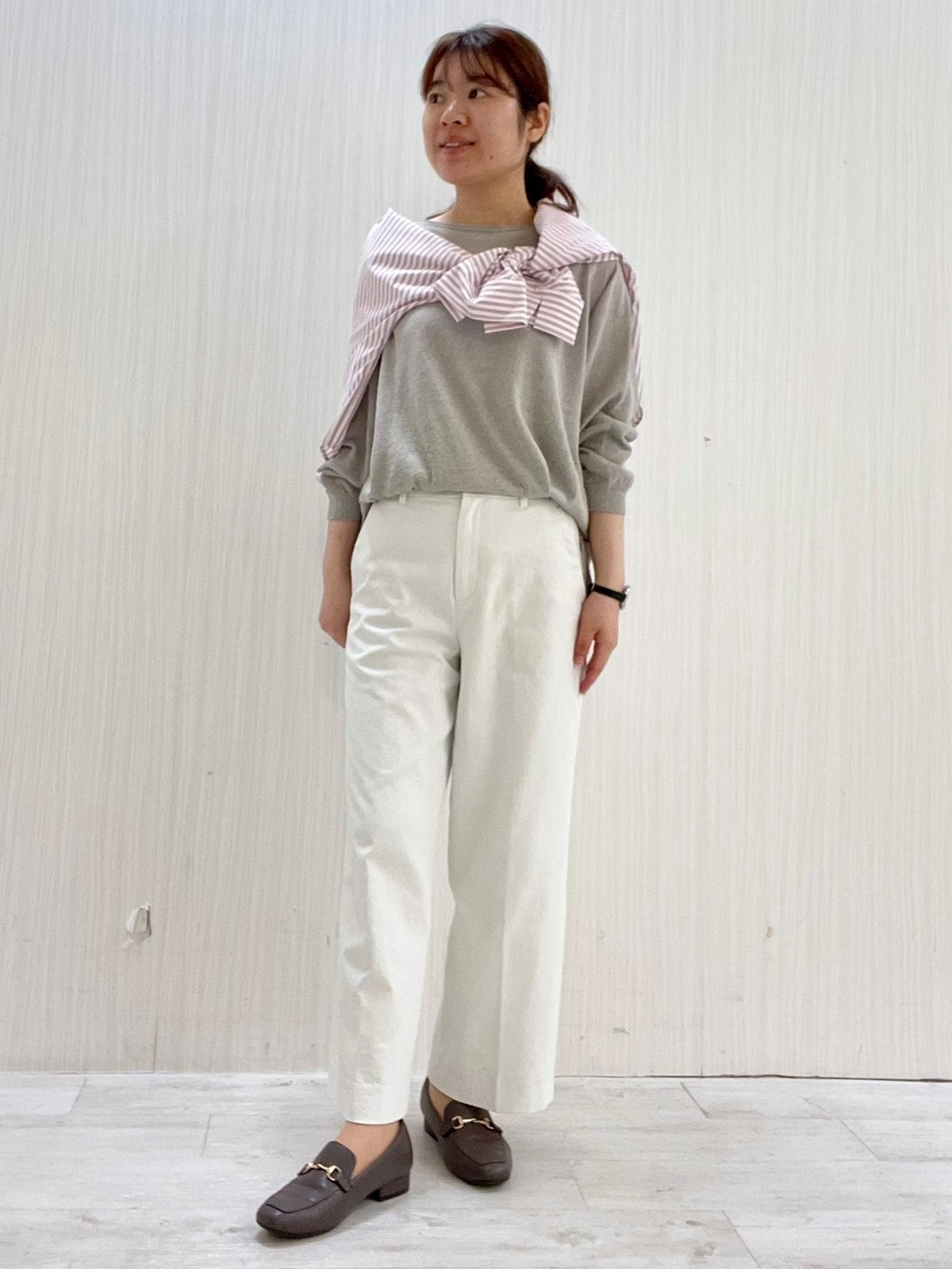 Mさんの「UNTITLED｜【ゆったり/リラクシー】リネンボートネックプルオーバー」を使ったコーディネート