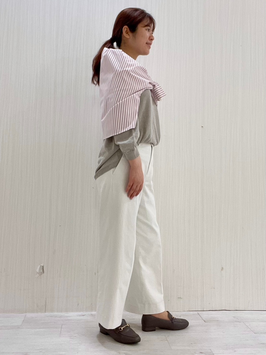 Mさんの「UNTITLED｜【ゆったり/リラクシー】リネンボートネックプルオーバー」を使ったコーディネート