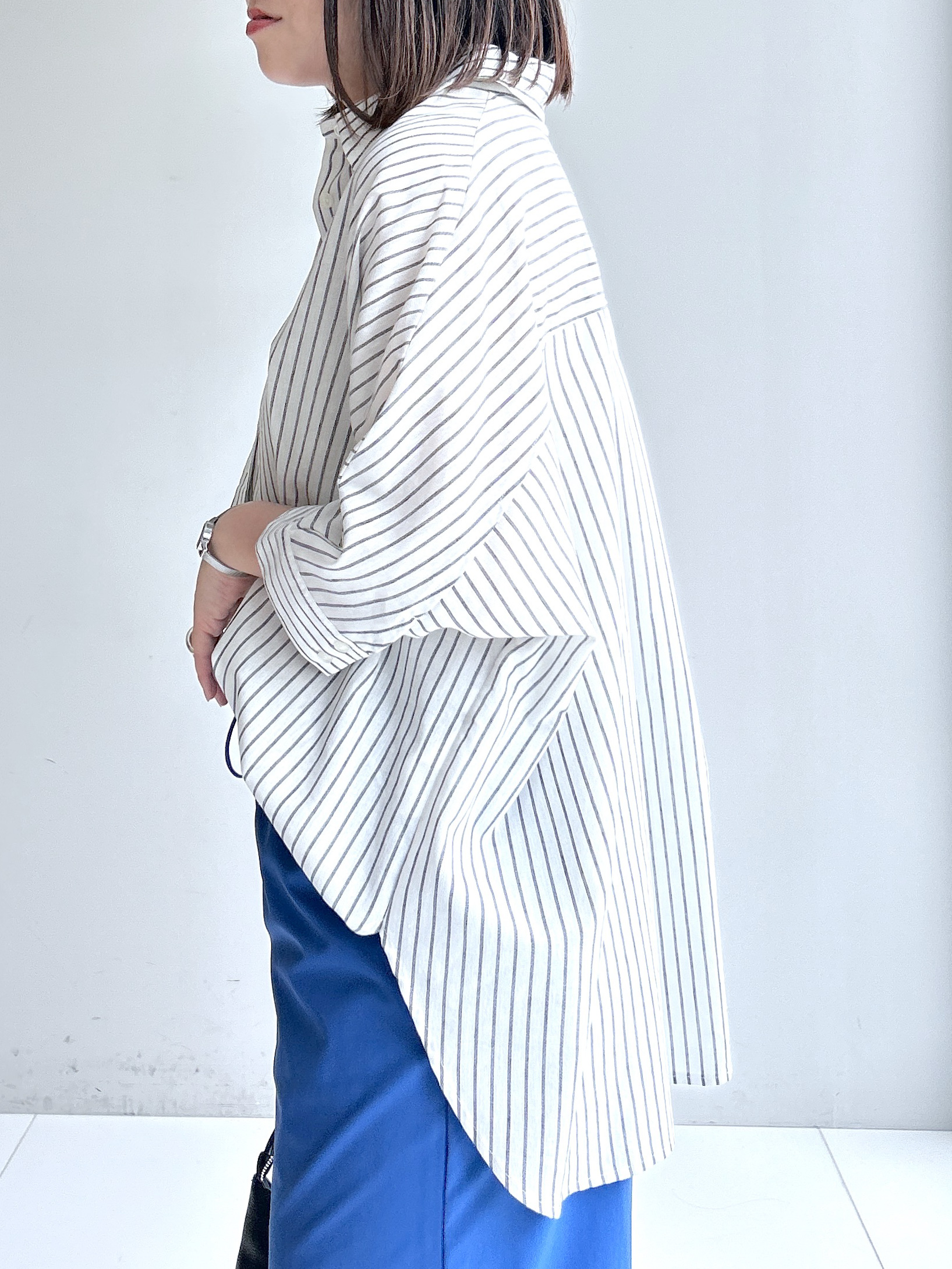 Hirokaさんの「Dessin｜【セットアップ可/洗える】リネンブレンドドルマンシャツ」を使ったコーディネート