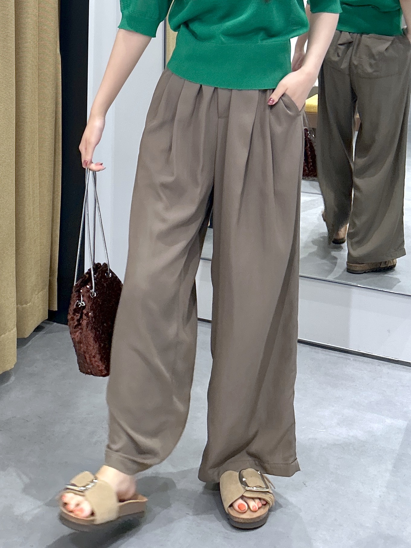 Renoさんの「INDIVI｜フォルムスリーブポロニット」を使ったコーディネート