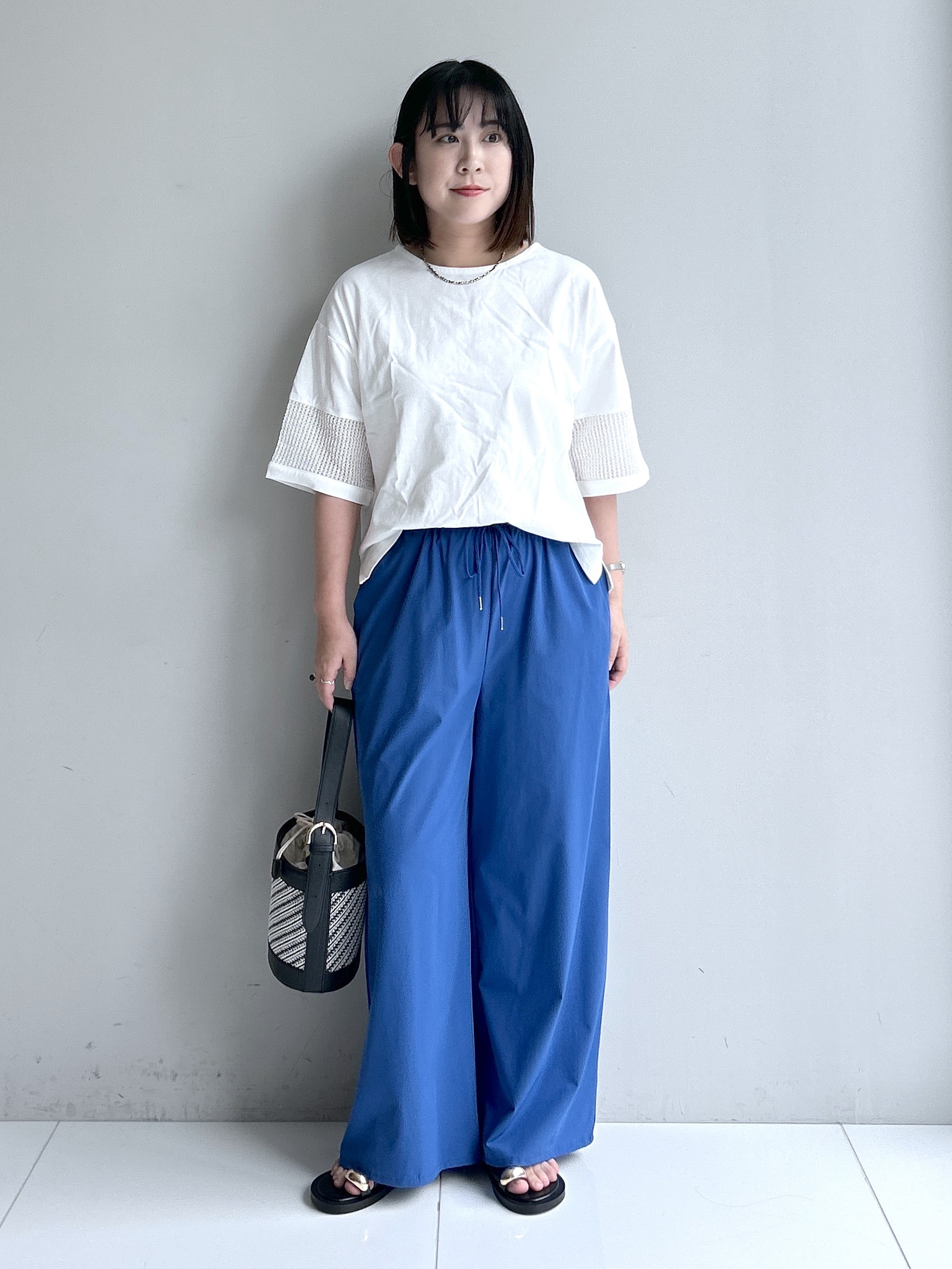 Hirokaさんの「Dessin｜【接触冷感】メッシュレーススリーブプルオーバー」を使ったコーディネート