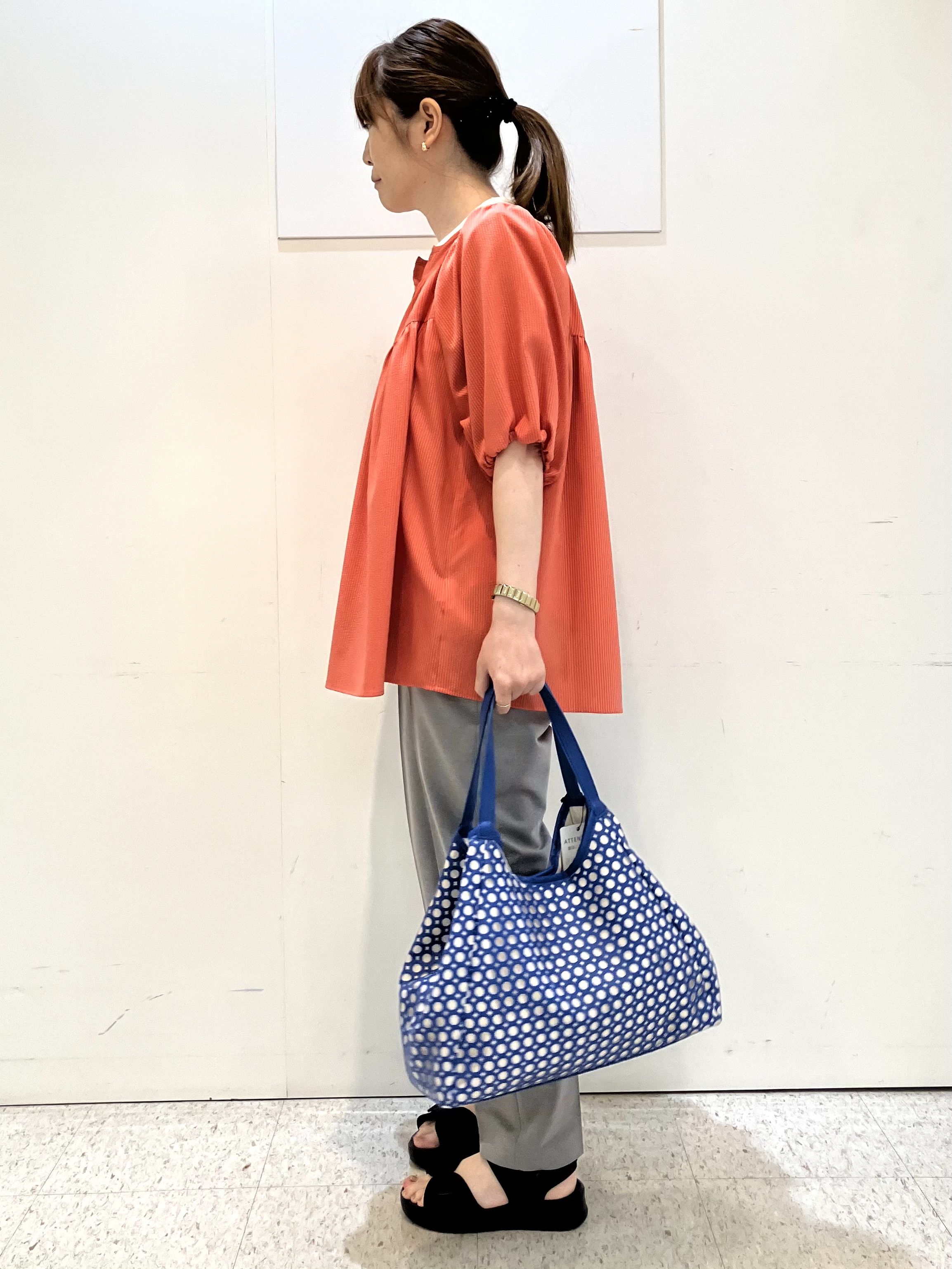kozuさんの「Reflect｜ギャザーデザインブラウス」を使ったコーディネート