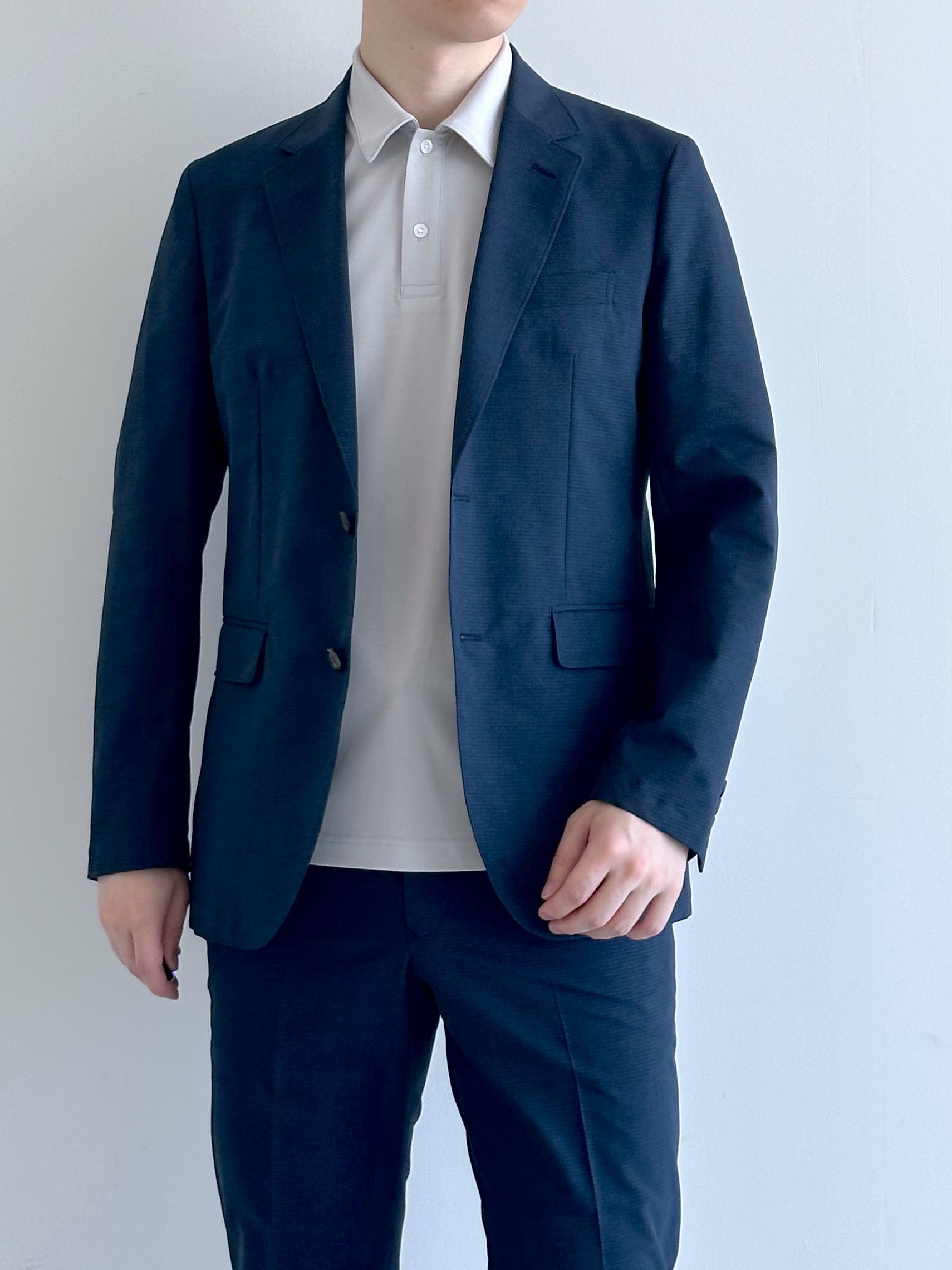 イッシーさんの「TAKEO KIKUCHI｜【抗菌防臭】COOL DOTS（R）ドビープリント ジャケット」を使ったコーディネート