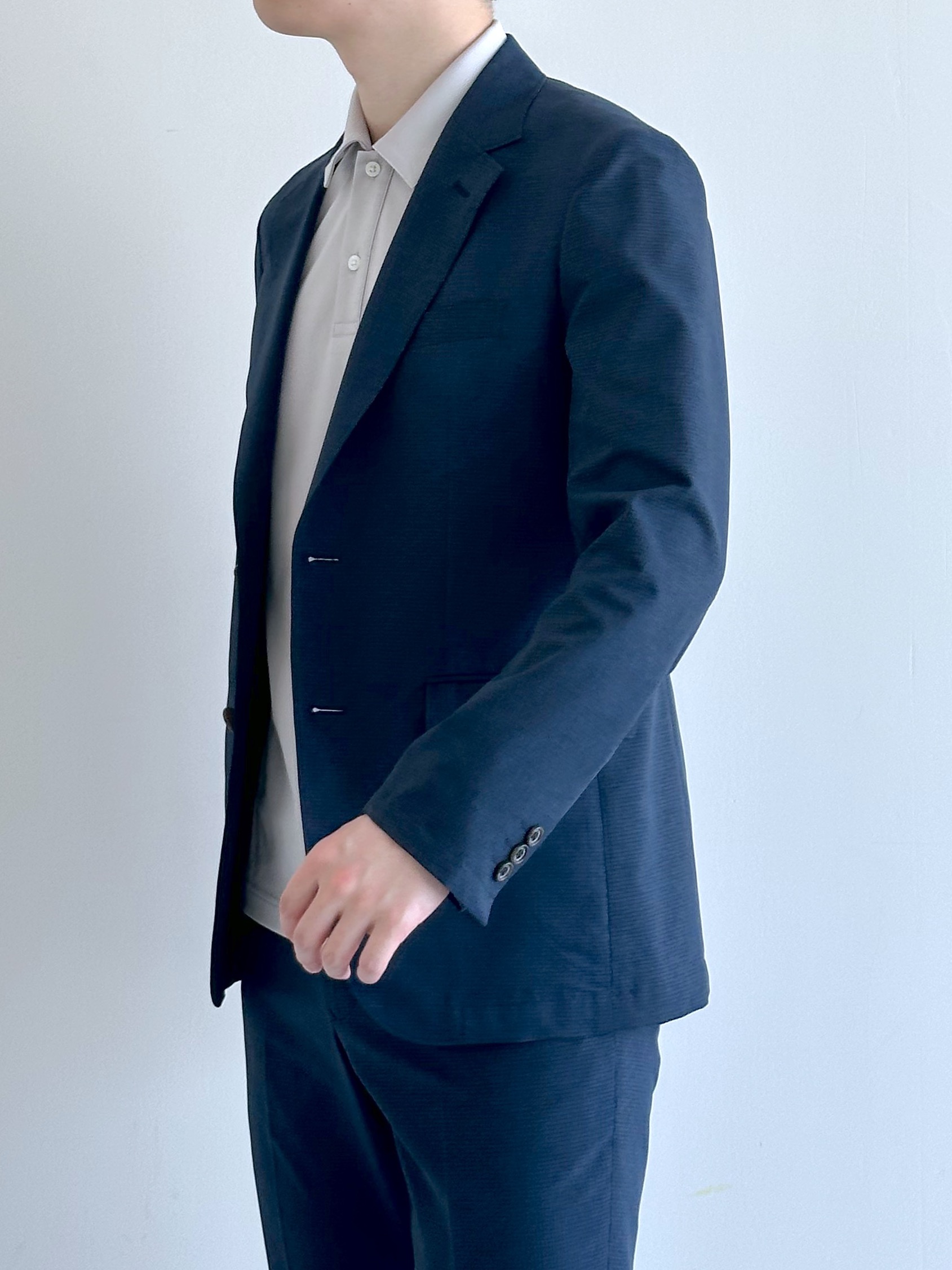 イッシーさんの「TAKEO KIKUCHI｜【抗菌防臭】COOL DOTS（R）ドビープリント ジャケット」を使ったコーディネート