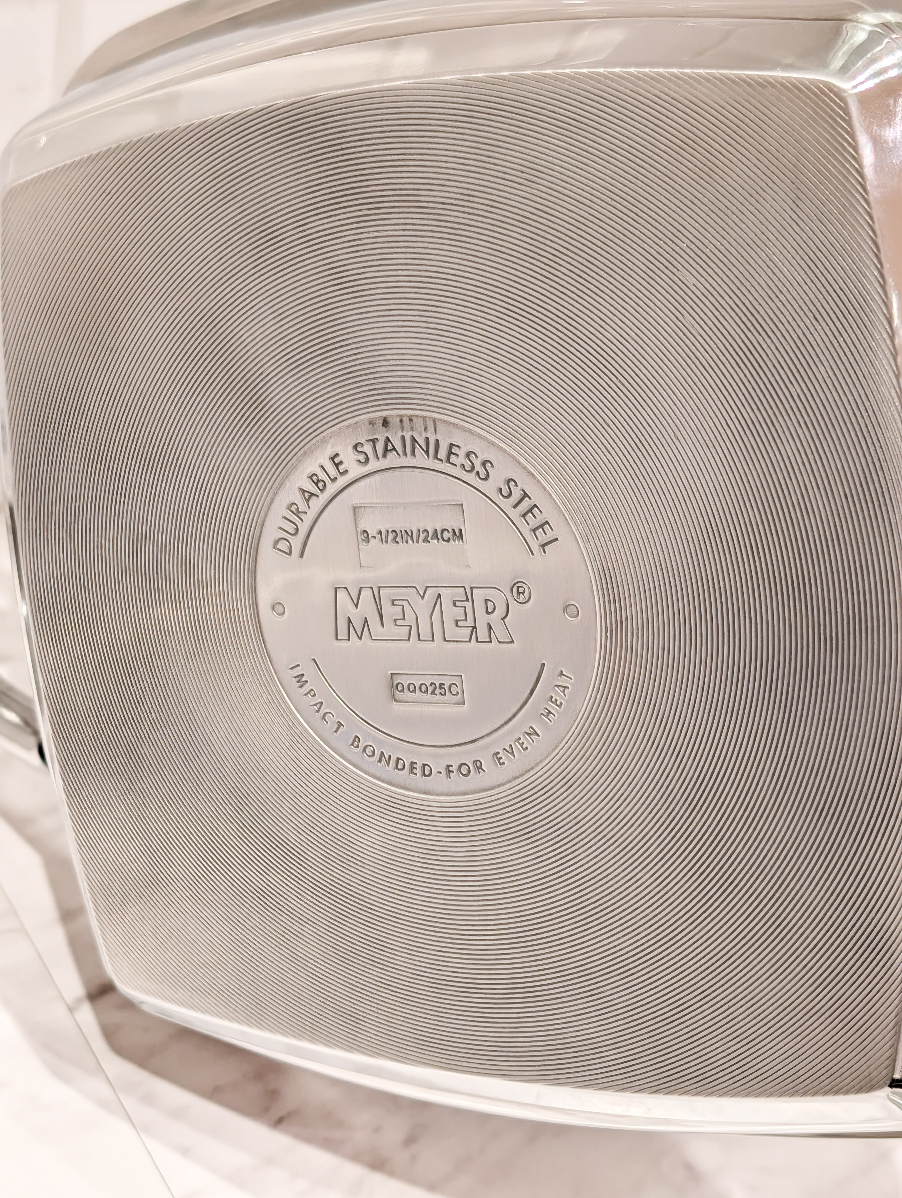 シモさんの「212 KITCHEN STORE｜スクエアグリルパン 24cm RD ＜MEYER マイヤー＞」を使ったコーディネート