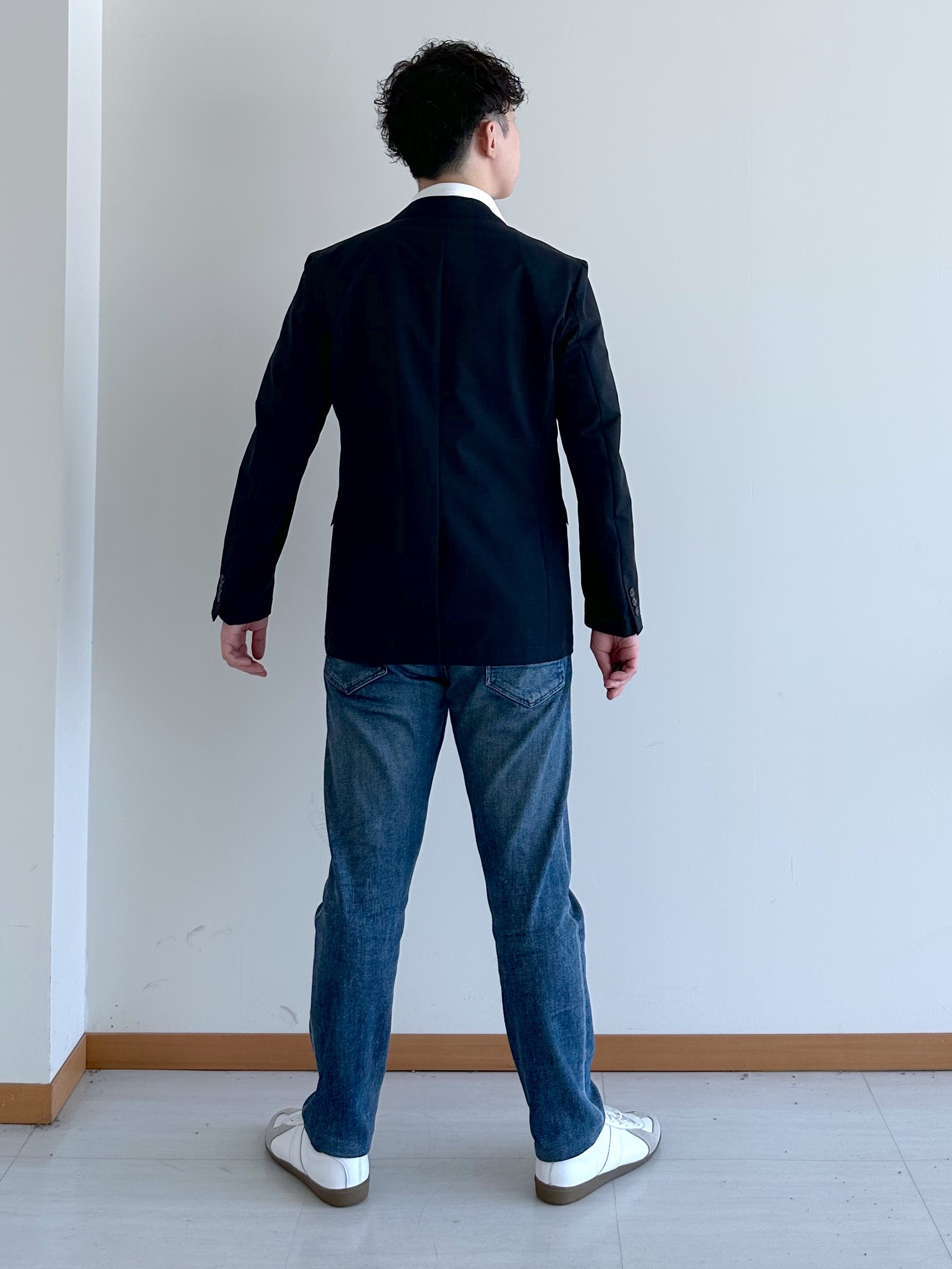 イッシーさんの「TAKEO KIKUCHI｜【抗菌防臭】COOL DOTS（R）ドビープリント ジャケット」を使ったコーディネート