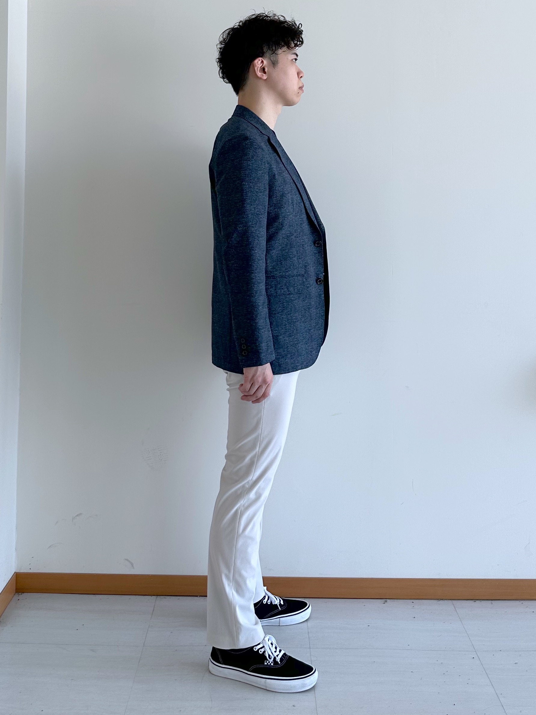 イッシーさんの「TAKEO KIKUCHI｜【抗菌防臭】COOL DOTS（R）ドビープリント ジャケット」を使ったコーディネート