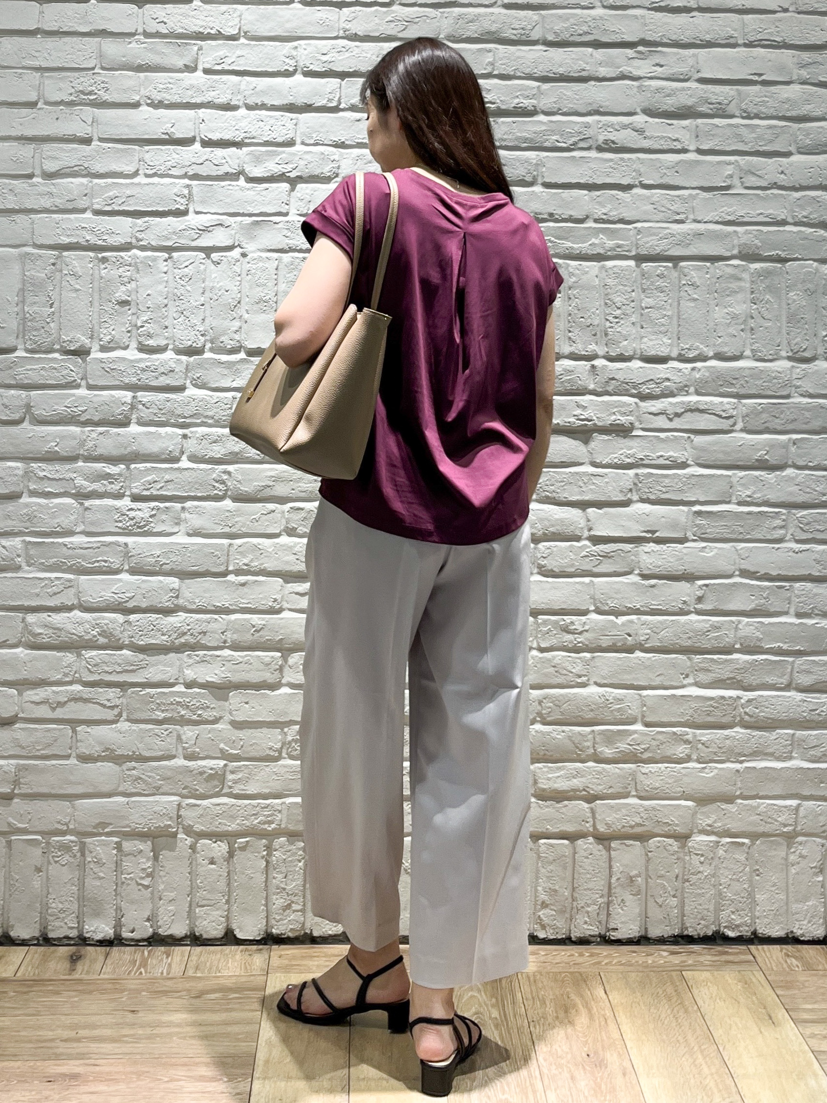 erinaさんの「index｜【接触冷感／UV】ワンポイント刺繍Tシャツ《7col／XS~3L／洗濯機OK》」を使ったコーディネート