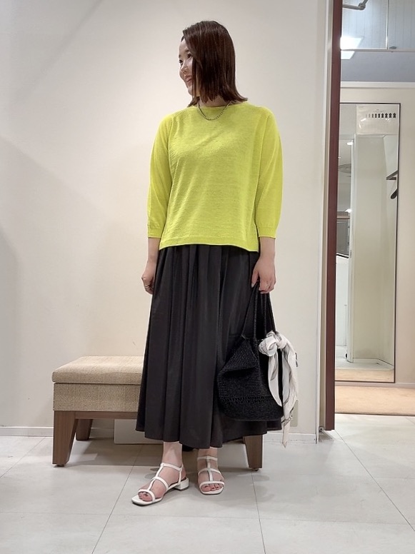 YUIさんの「UNTITLED｜【ゆったり/リラクシー】リネンボートネックプルオーバー」を使ったコーディネート