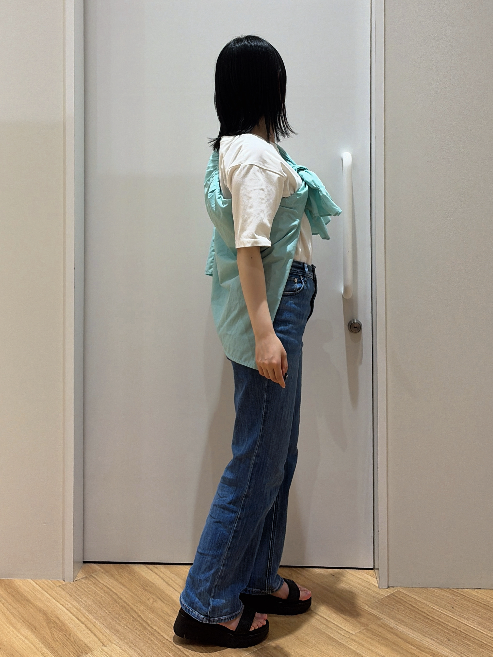 kanonさんの「grove｜【貴島明日香さん着用／イージーケア／接触冷感】麻混スタンドギャザーシャツ」を使ったコーディネート