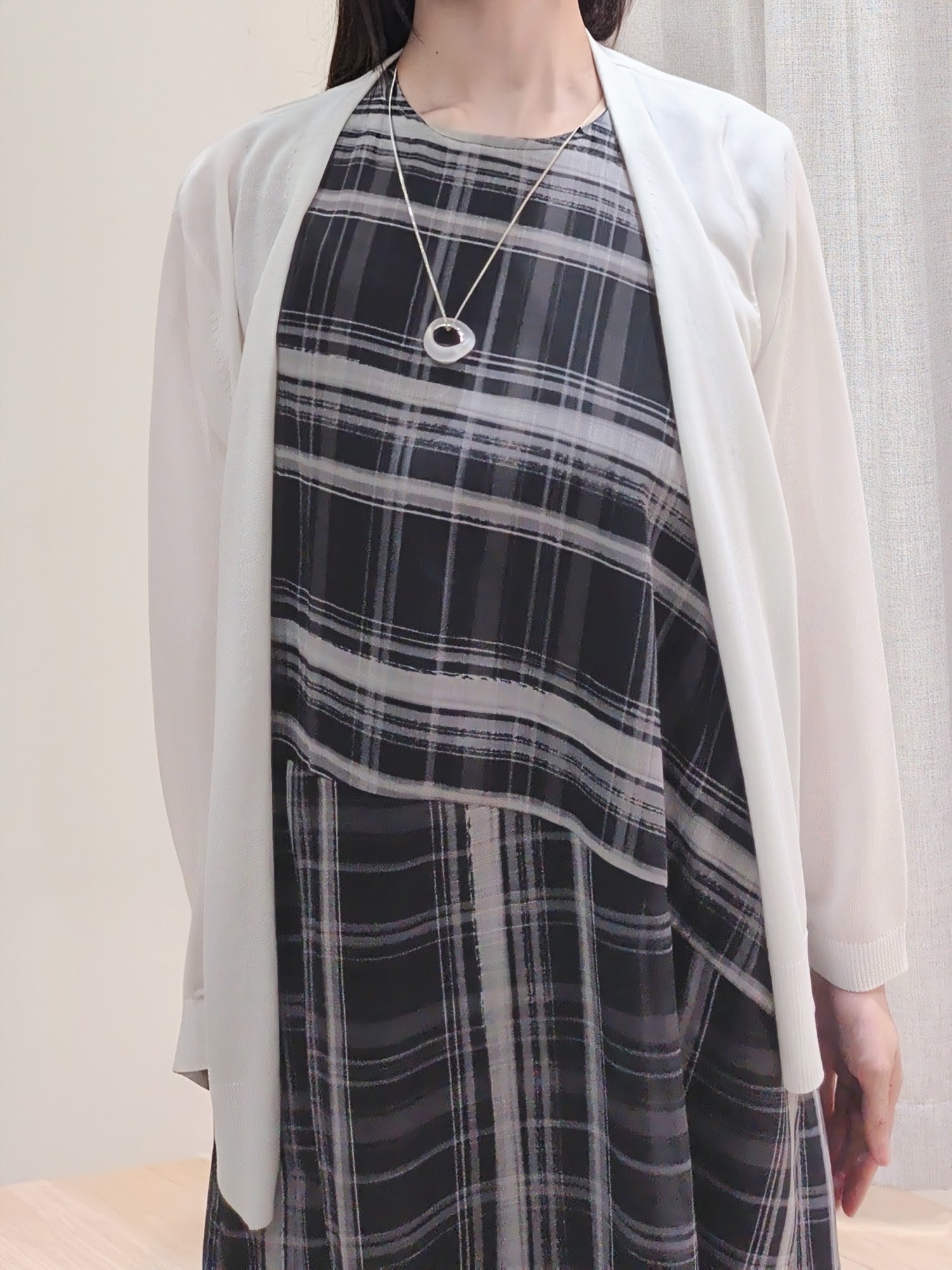 Yuiさんの「grove｜高評価！【接触冷感／UVカットetc】ベーシックショートカーディガン」を使ったコーディネート
