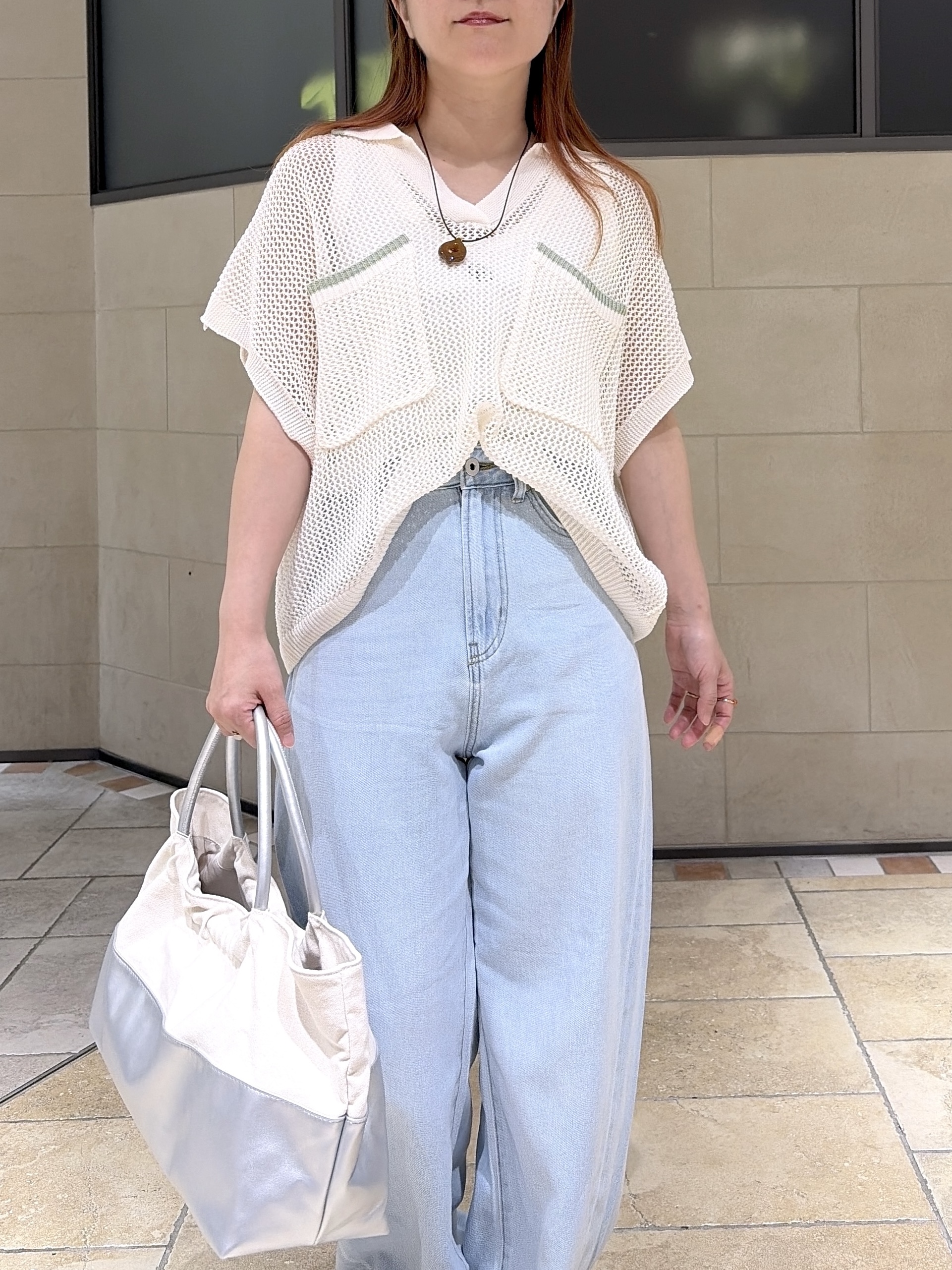 よねさんの「INDIVI｜メッシュポロドルマンニット」を使ったコーディネート