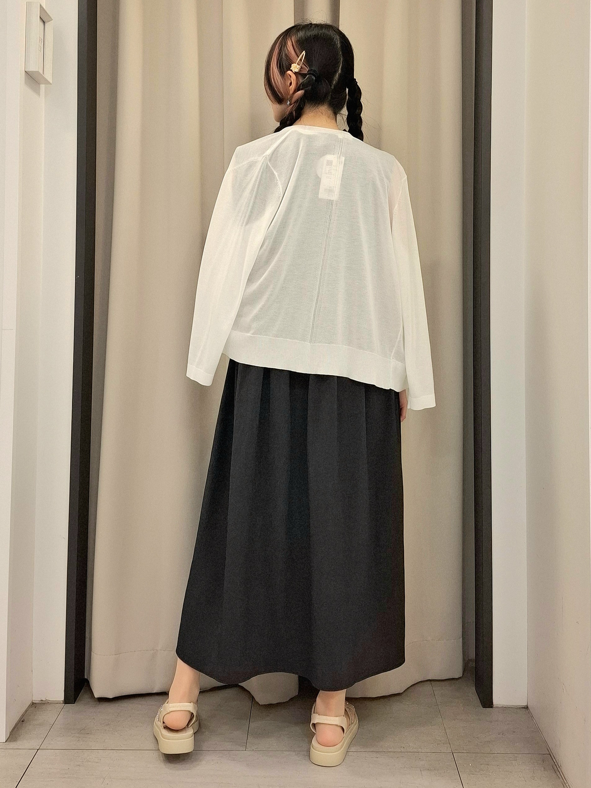 なーちゃんさんの「grove｜高評価！【接触冷感／UVカットetc】ベーシックショートカーディガン」を使ったコーディネート
