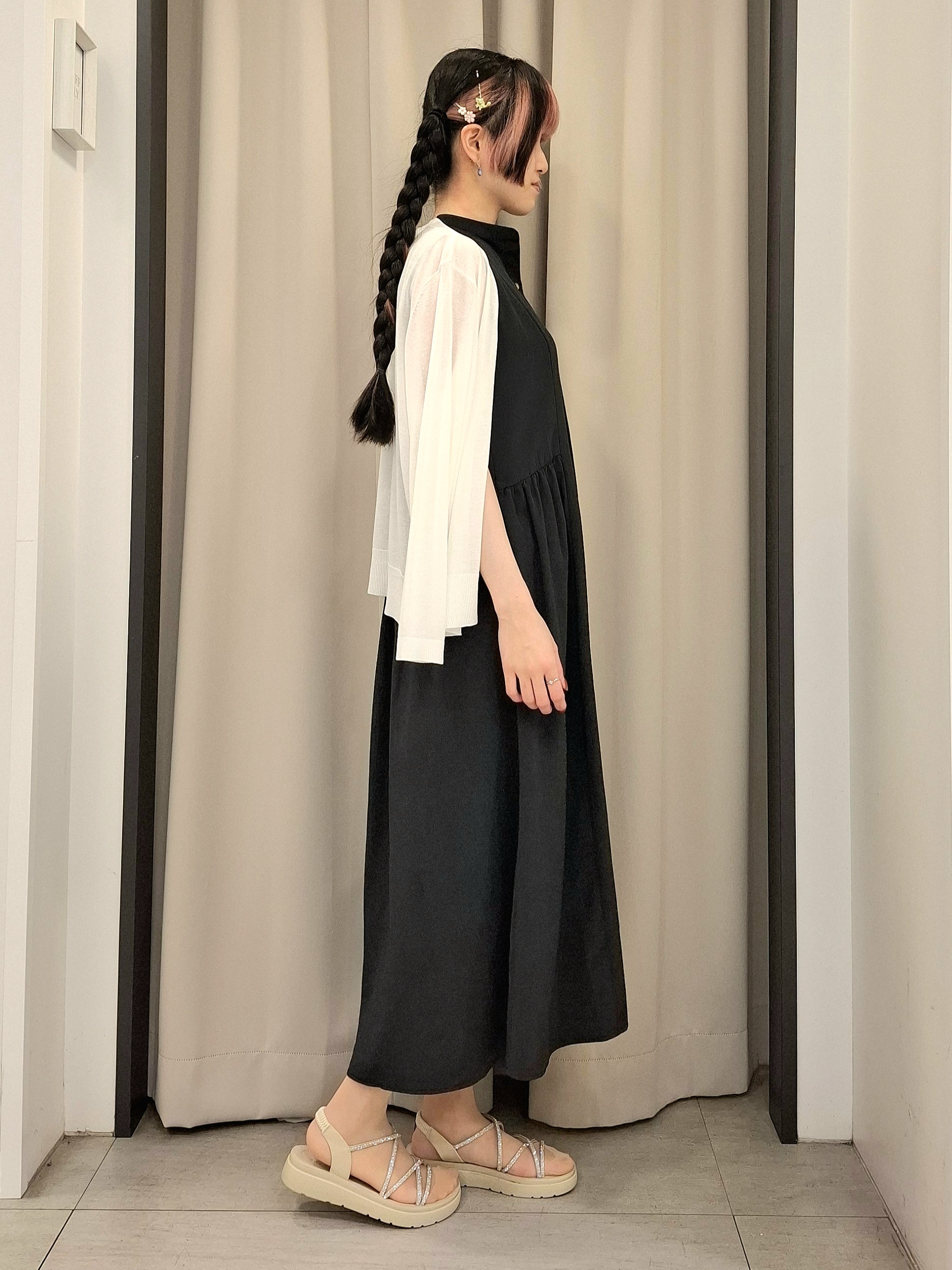 なーちゃんさんの「grove｜高評価！【接触冷感／UVカットetc】ベーシックショートカーディガン」を使ったコーディネート