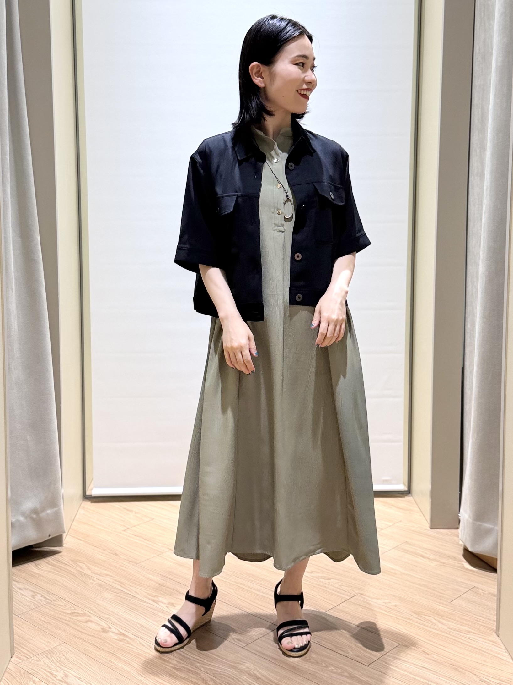 あんりさんの「grove｜【吸水速乾・通気性・洗える】衿付きハーフジャケット」を使ったコーディネート