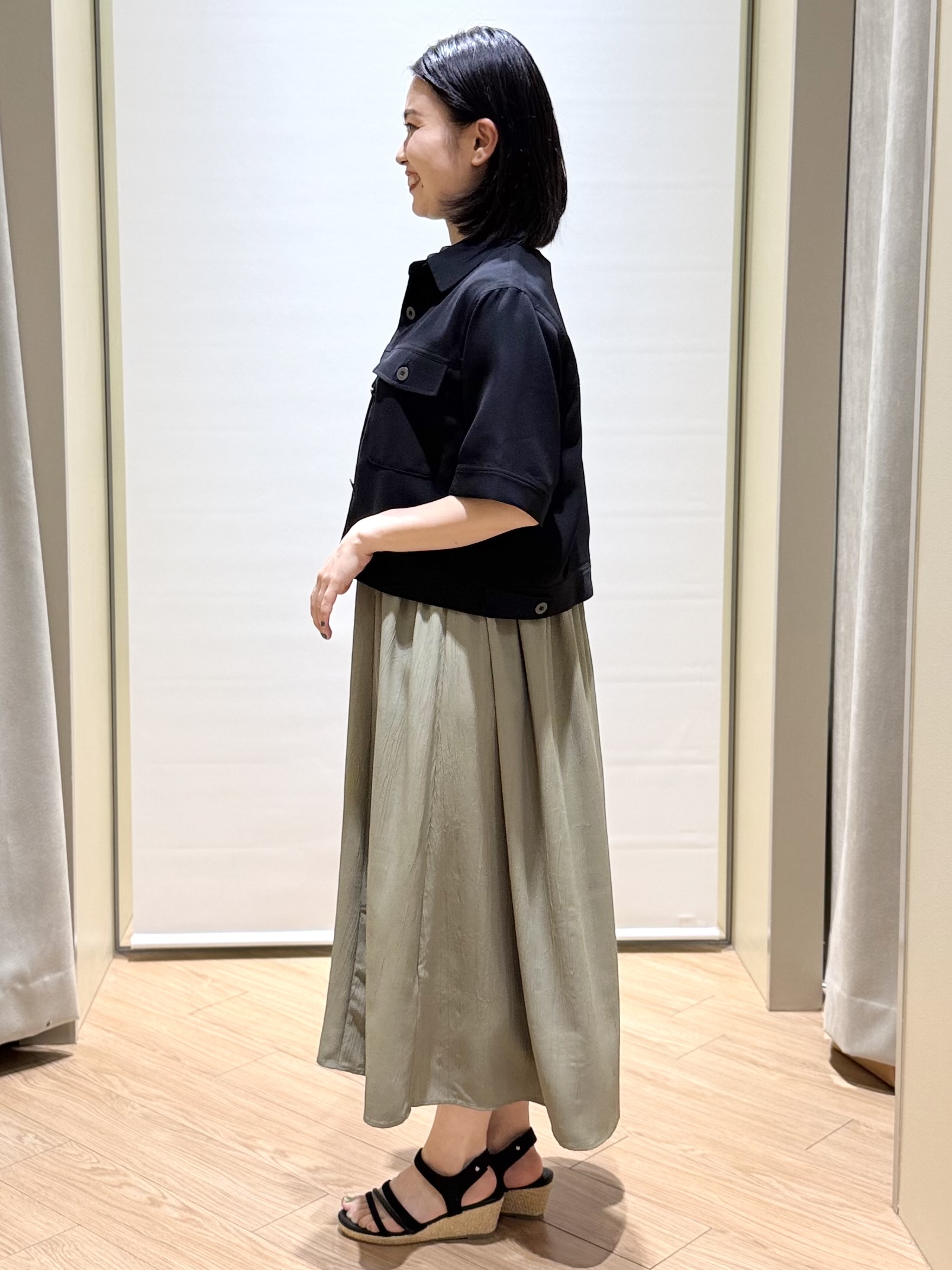 あんりさんの「grove｜【吸水速乾・通気性・洗える】衿付きハーフジャケット」を使ったコーディネート