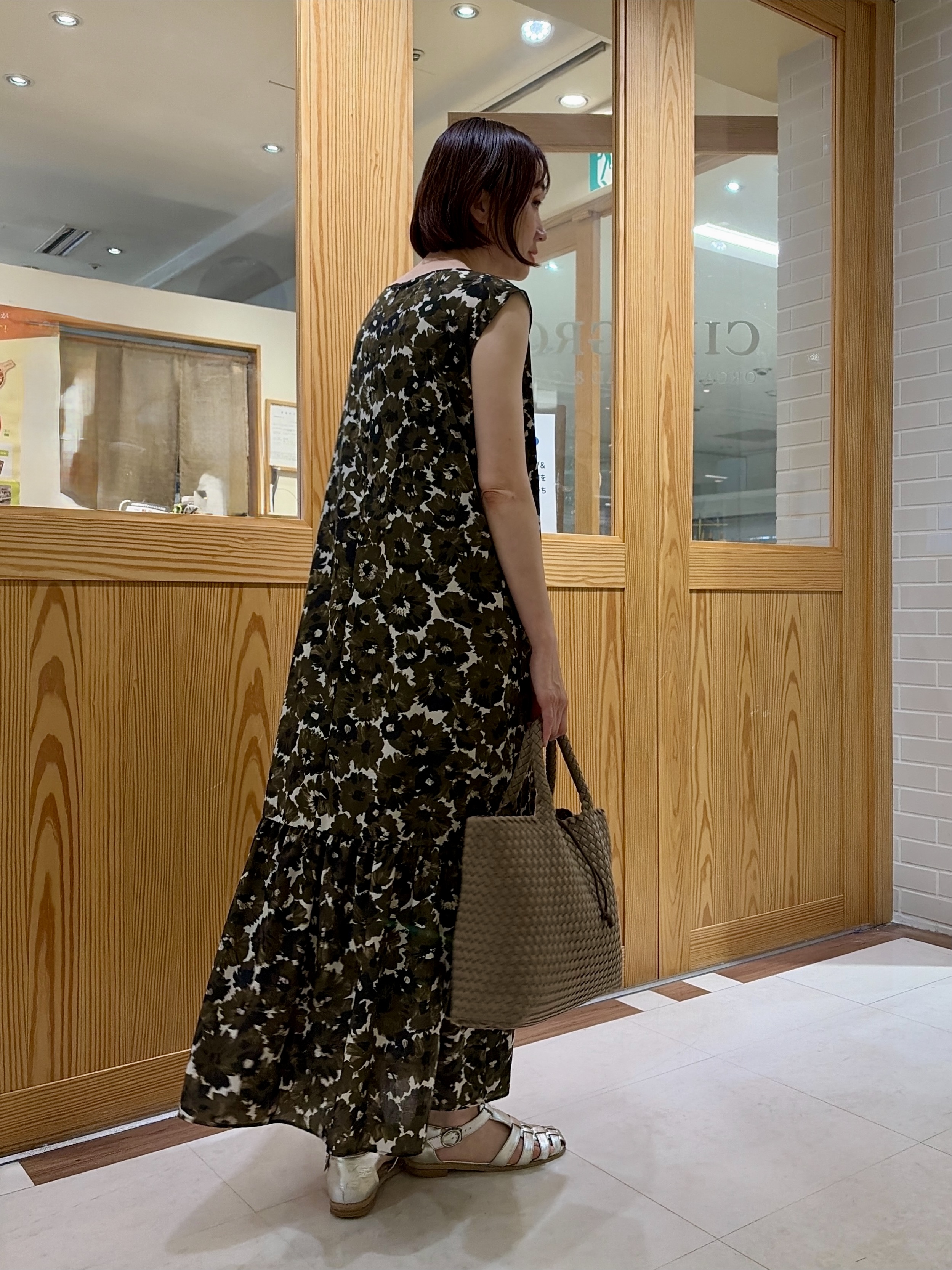 ゆうさんの「UNTITLED｜【花柄/着映え】フラワープリントワンピース」を使ったコーディネート