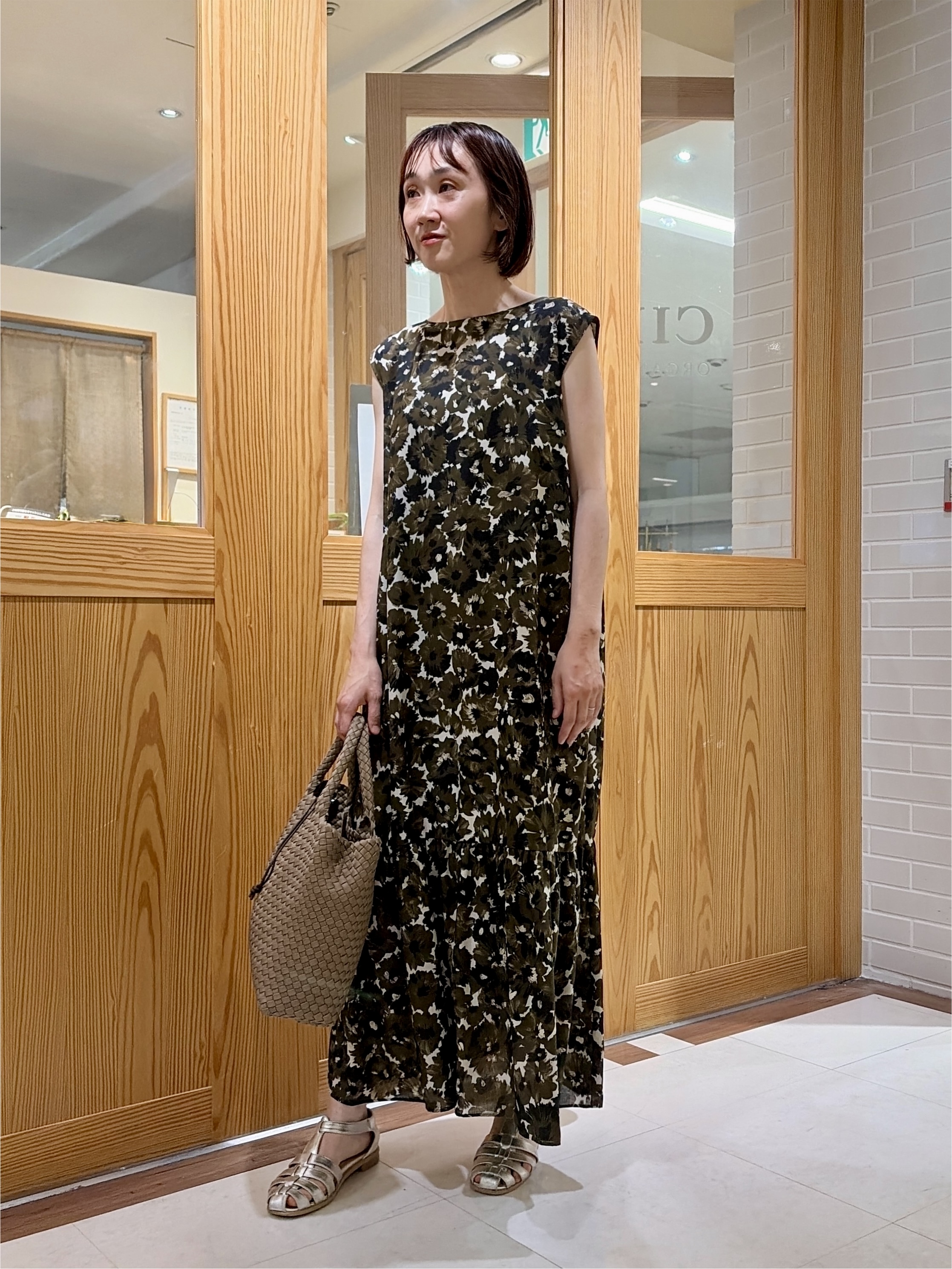 ゆうさんの「UNTITLED｜【花柄/着映え】フラワープリントワンピース」を使ったコーディネート
