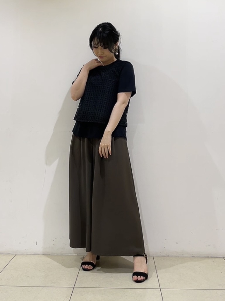 watanabeさんの「UNTITLED｜【洗える】レイヤード風レースコンビTシャツ」を使ったコーディネート