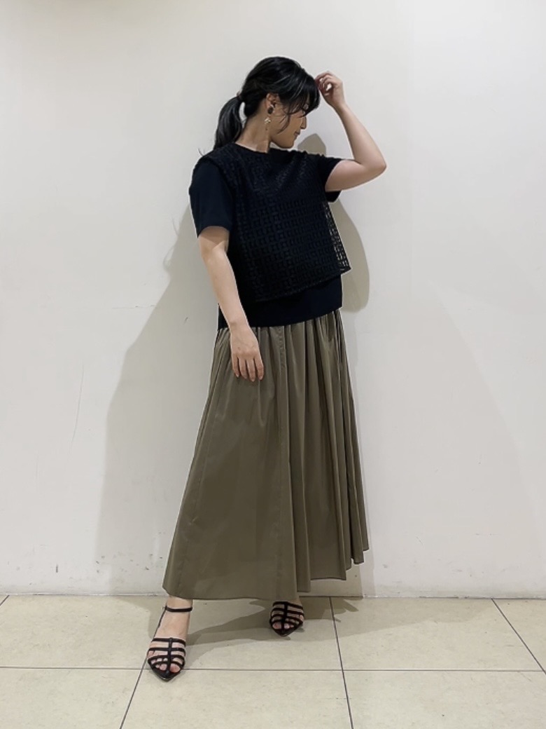 watanabeさんの「UNTITLED｜【洗える】レイヤード風レースコンビTシャツ」を使ったコーディネート