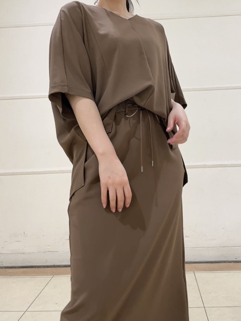 watanabeさんの「UNTITLED｜【着る日傘】ドルマントップス」を使ったコーディネート