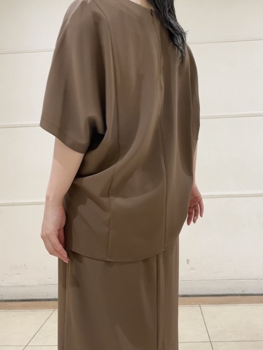 watanabeさんの「UNTITLED｜【着る日傘】ドルマントップス」を使ったコーディネート