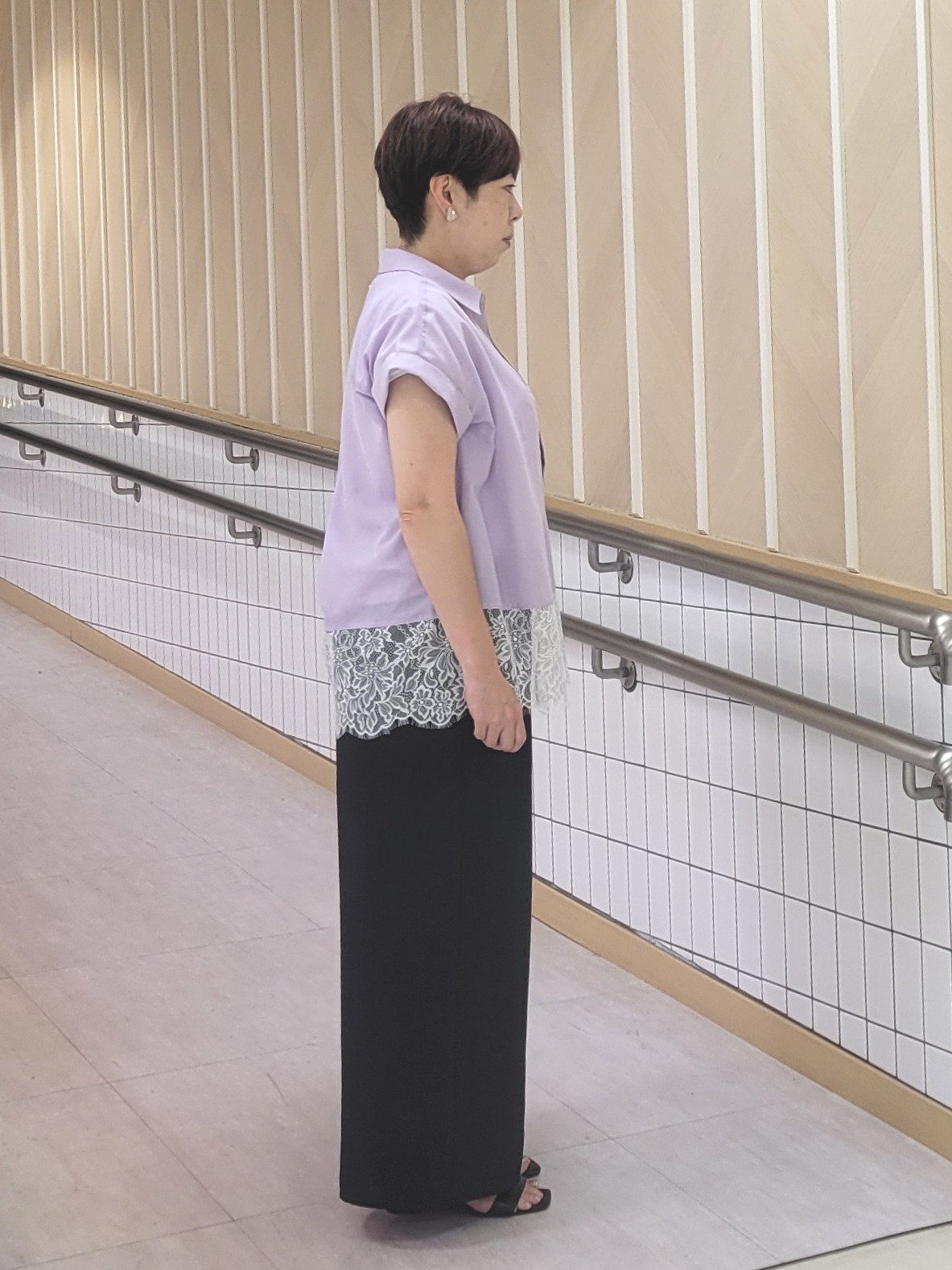 tomoさんの「COUP DE CHANCE｜【手洗い可／セットアップ可】リラクシーワイドパンツ」を使ったコーディネート