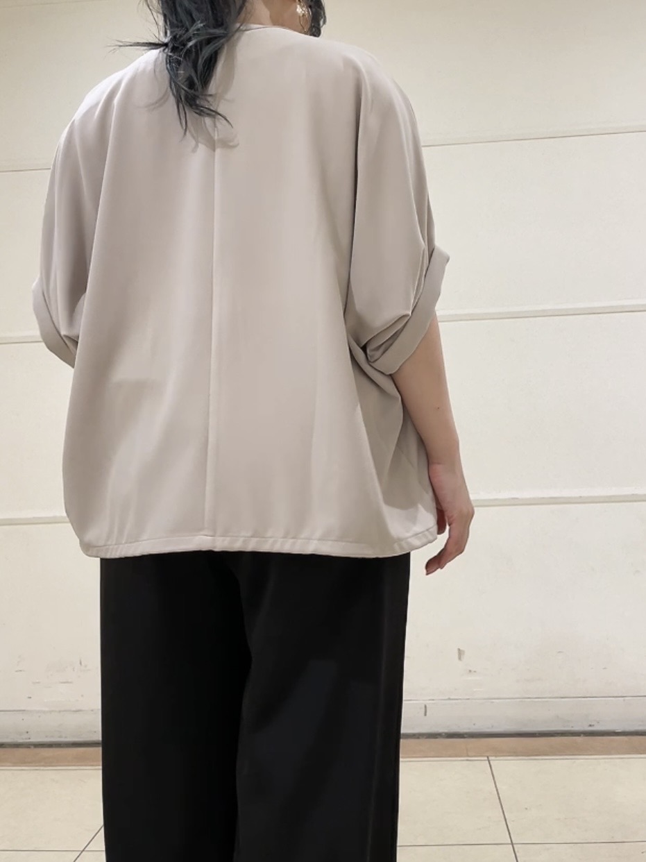 watanabeさんの「UNTITLED｜【着る日傘】ドルマンフォルムブルゾン」を使ったコーディネート