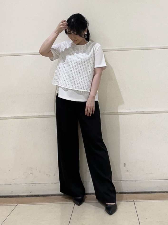 watanabeさんの「UNTITLED｜【洗える】レイヤード風レースコンビTシャツ」を使ったコーディネート