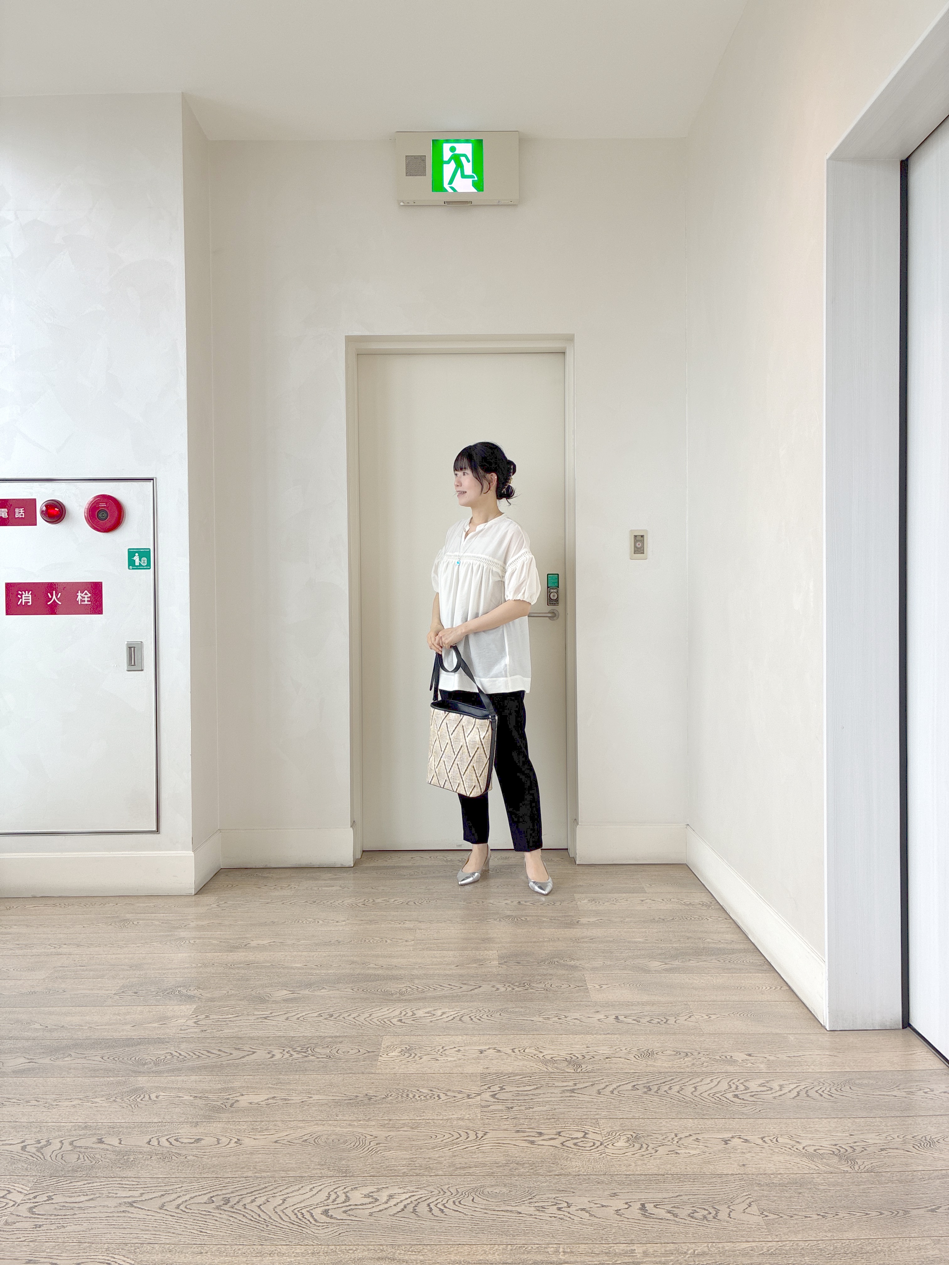  beni_gingerさんの「Reflect｜ボリュームスリーブオフボディブラウス」を使ったコーディネート