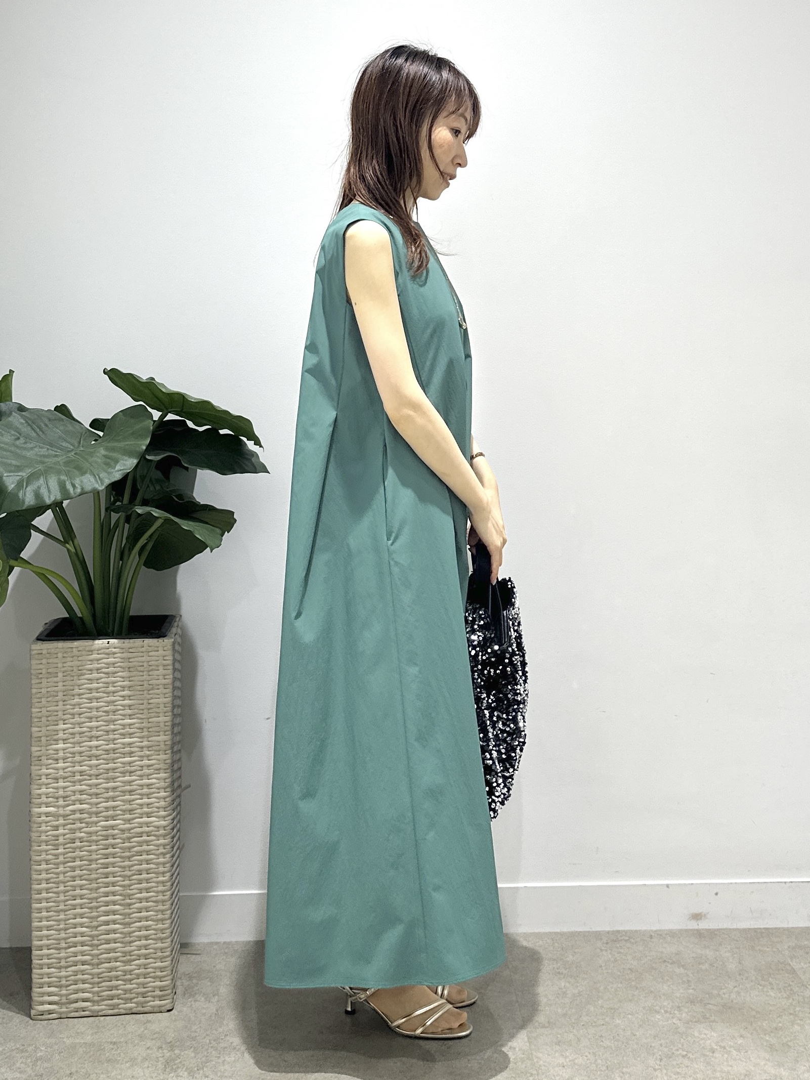Miwaさんの「UNTITLED｜トリコットシアーブラウス」を使ったコーディネート