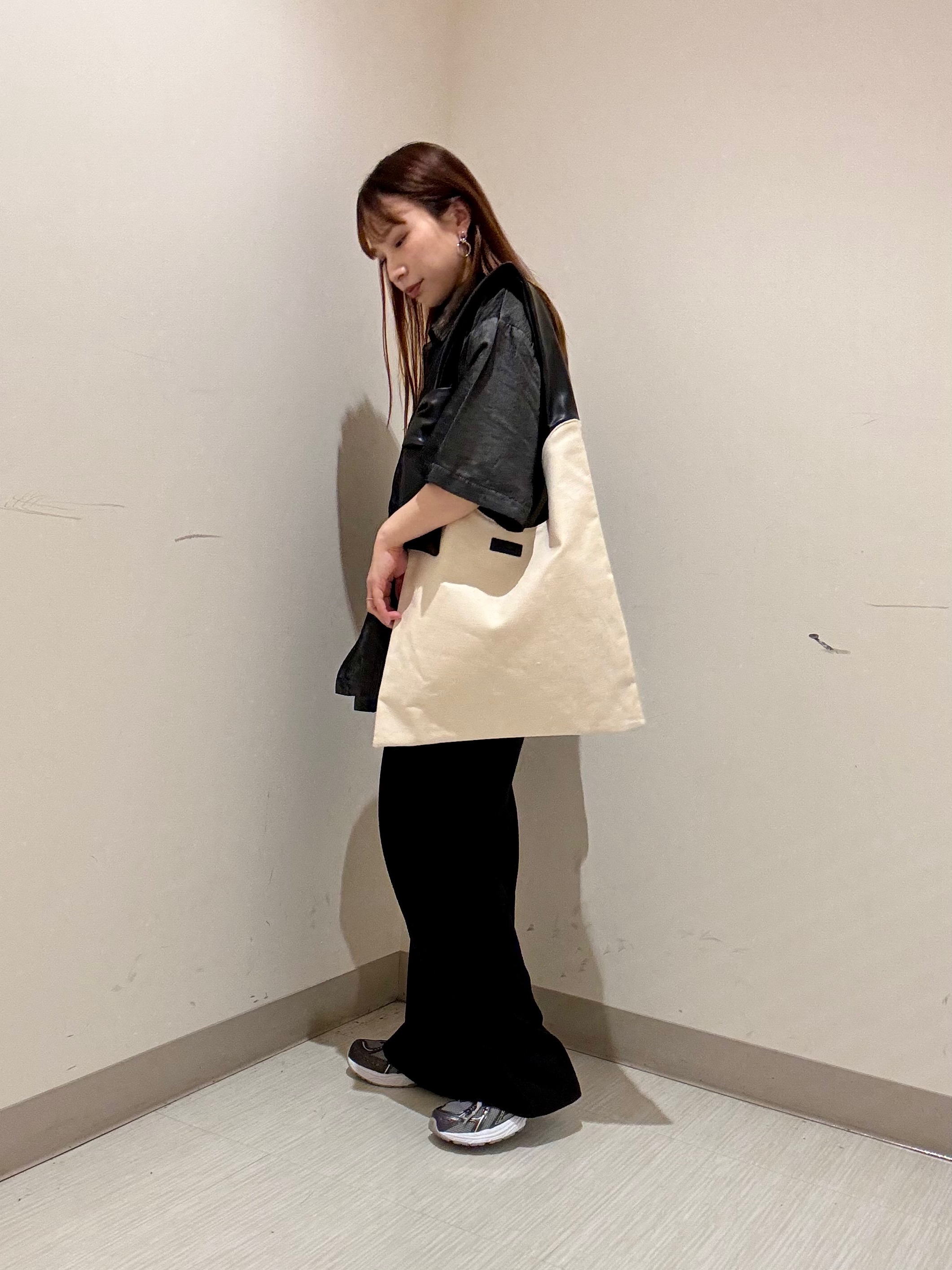 S.A.Oさんの「tk.TAKEO KIKUCHI｜パイピングカットソー」を使ったコーディネート