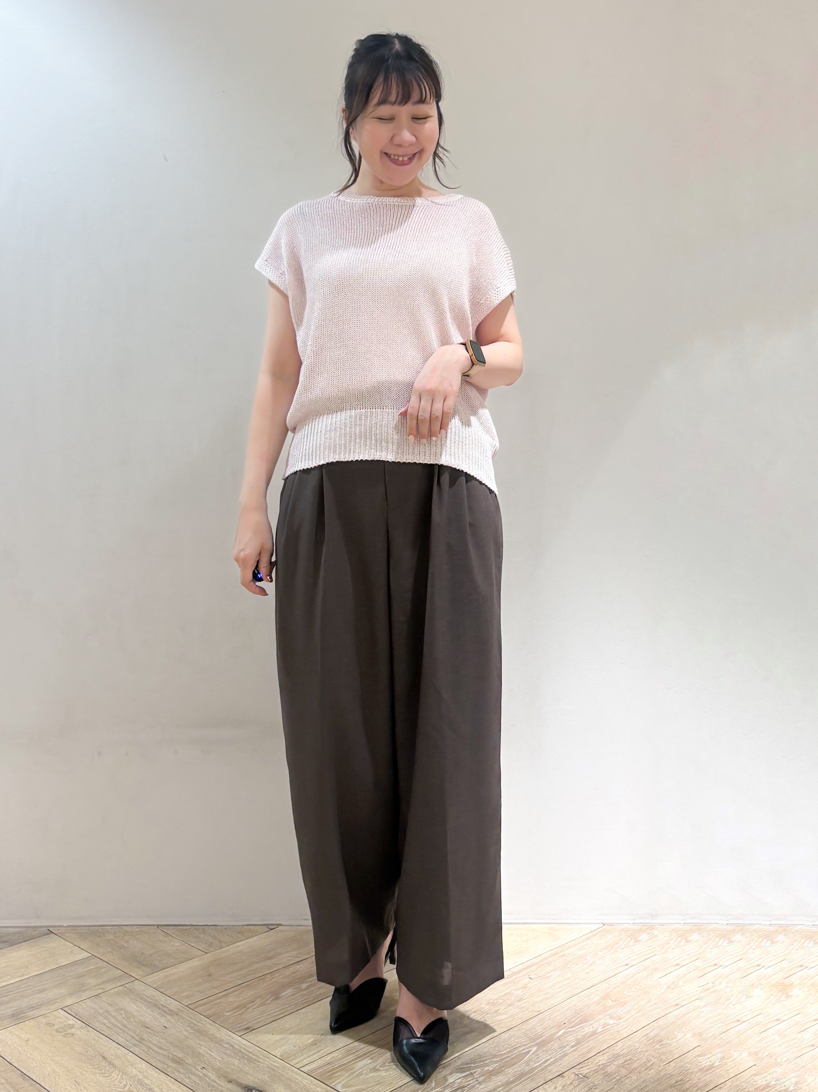 sayaさんの「index｜ラメメッシュ フレンチスリーブニット【洗濯機OK】」を使ったコーディネート