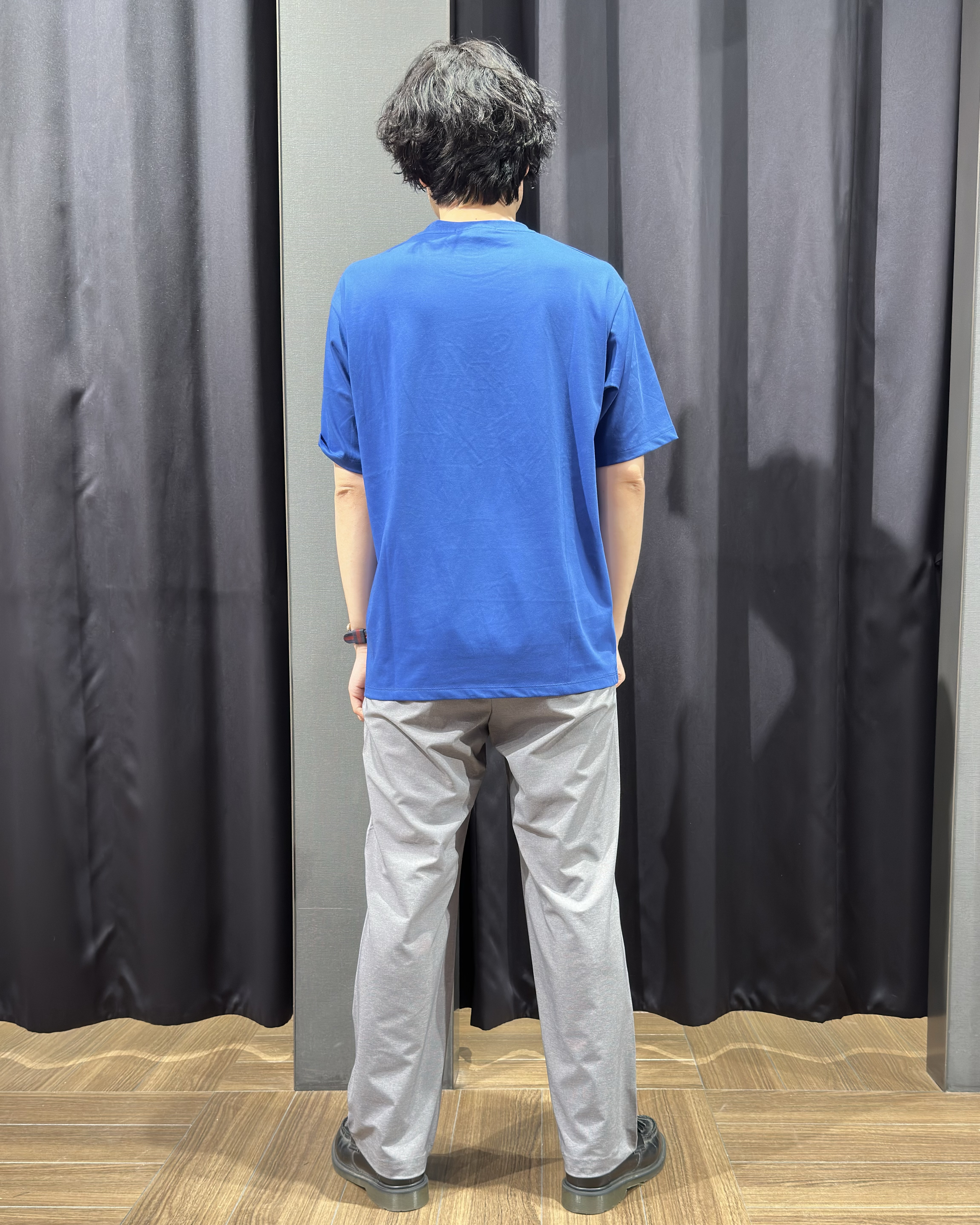 tomoyaさんの「THE SHOP TK｜COOLロゴ半袖Tシャツ 接触冷感／洗濯機OK」を使ったコーディネート