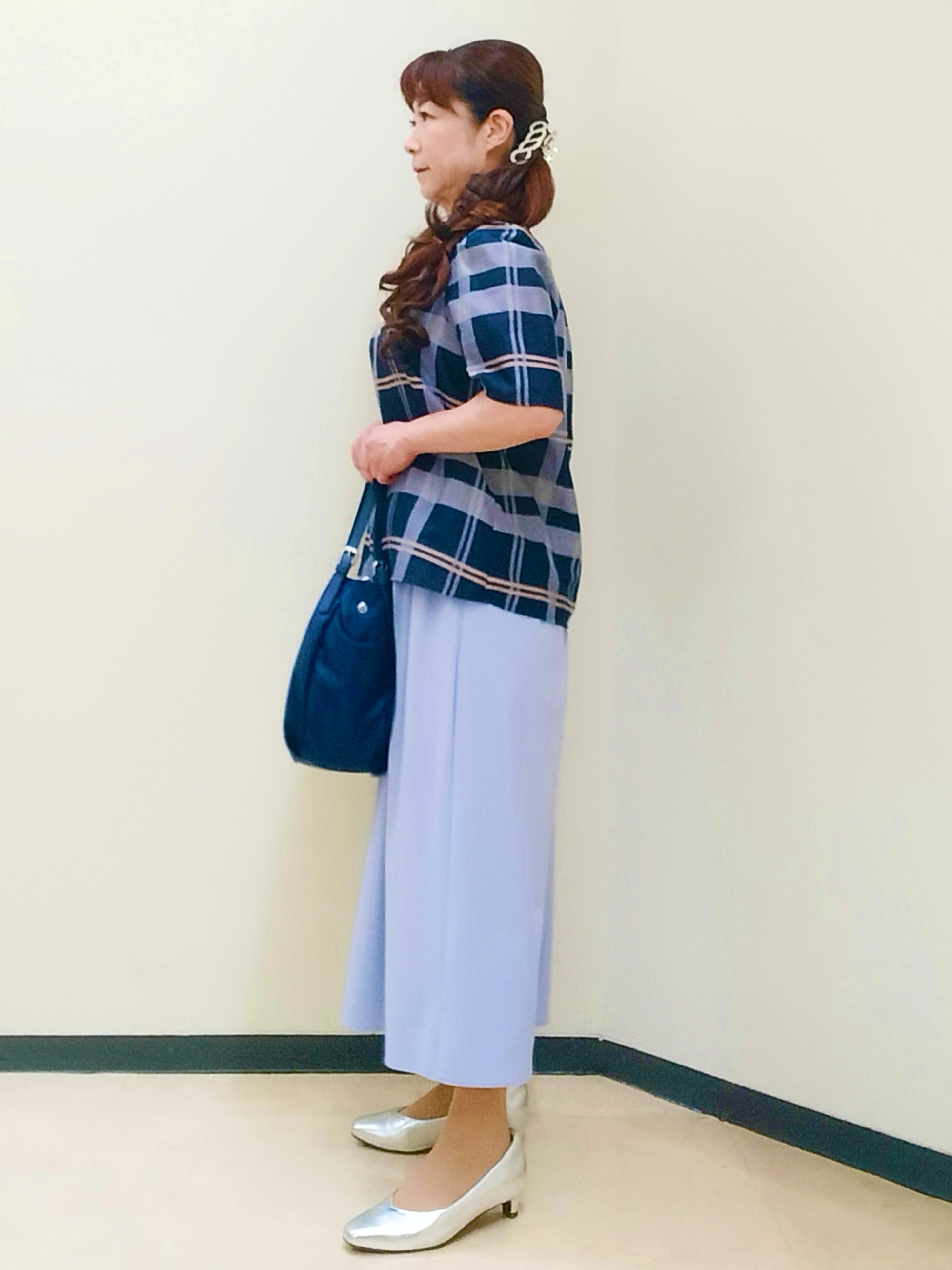 花さんの「Reflect｜【セットアップ／手洗い可】チェック柄パフスリーブブラウス」を使ったコーディネート
