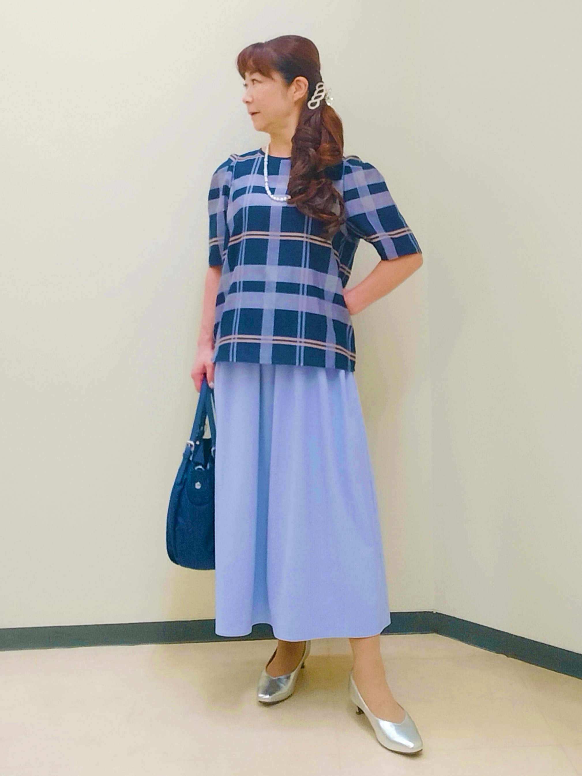 花さんの「Reflect｜【セットアップ／手洗い可】チェック柄パフスリーブブラウス」を使ったコーディネート
